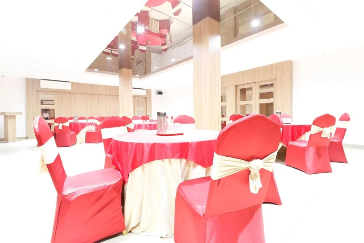 Banquet/Function facilities in HOTEL YATRI