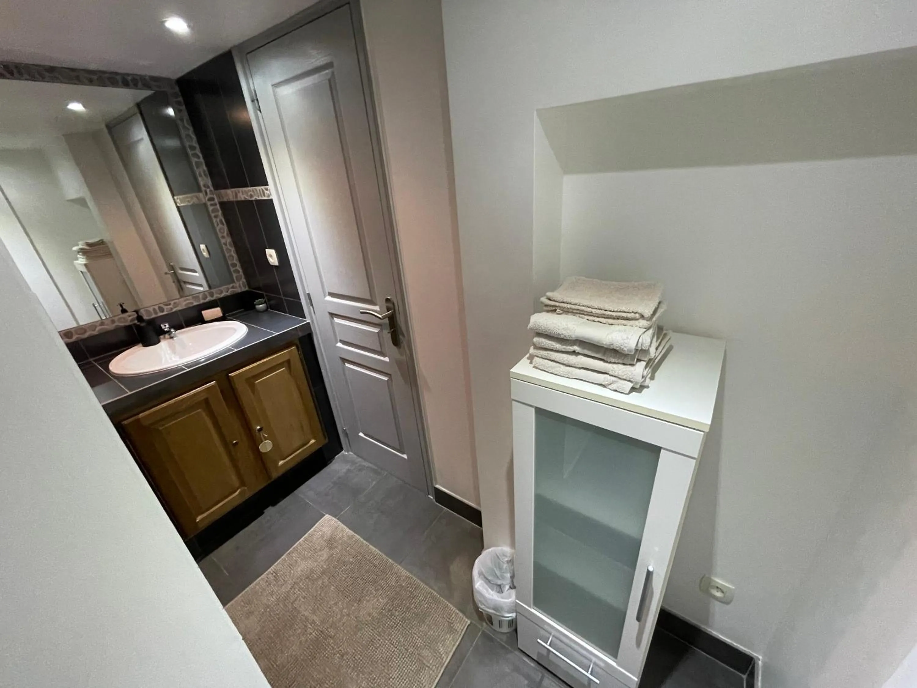 Bathroom in Holiday Home l'Angelet