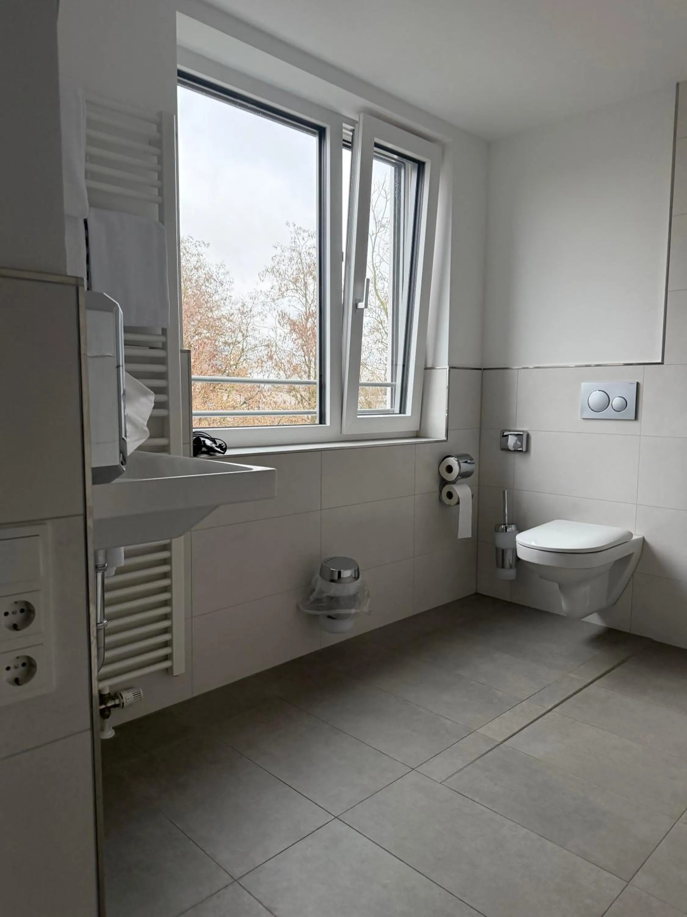 Toilet in Lillys Hotel München