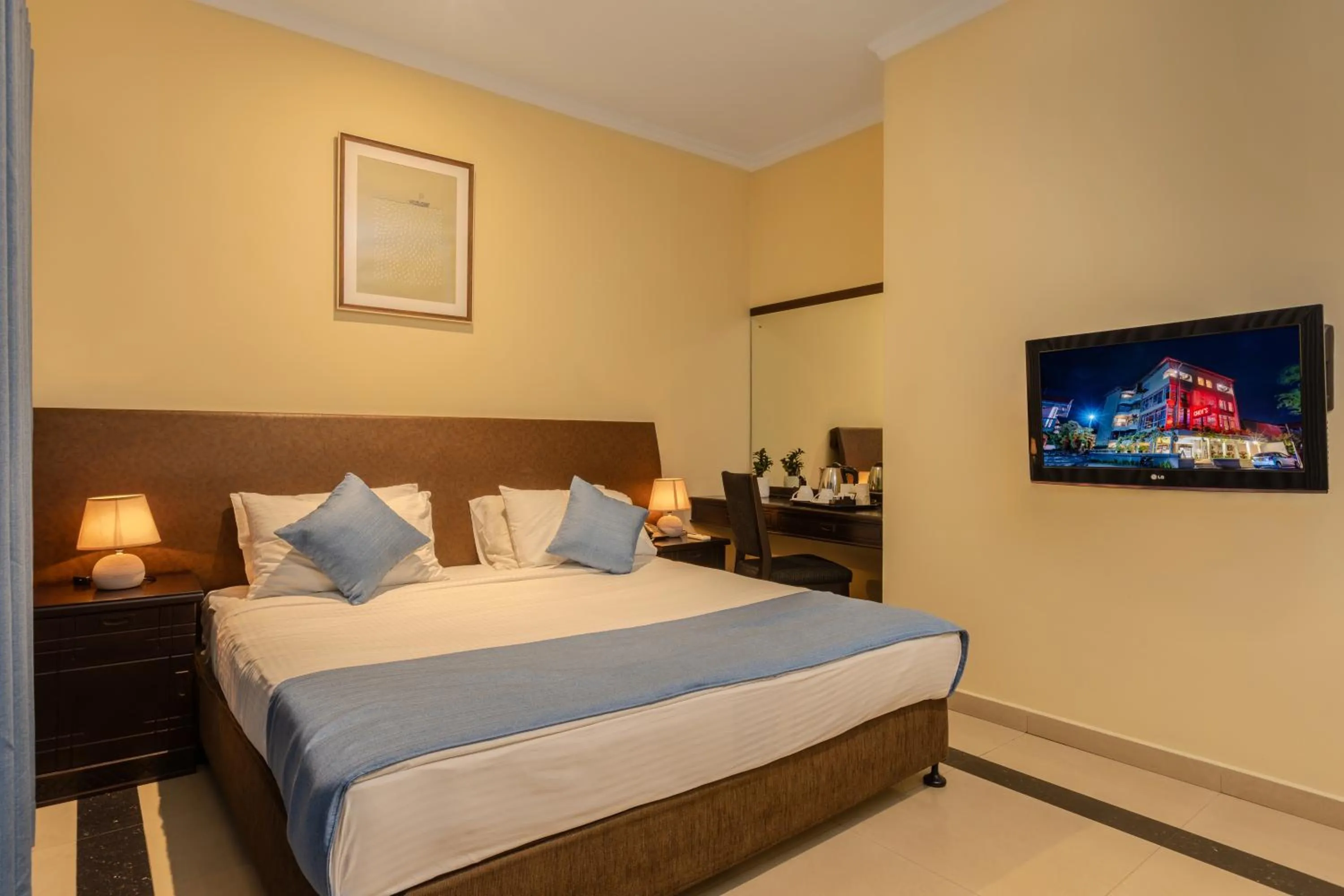TV and multimedia, Bed in The Waterfront