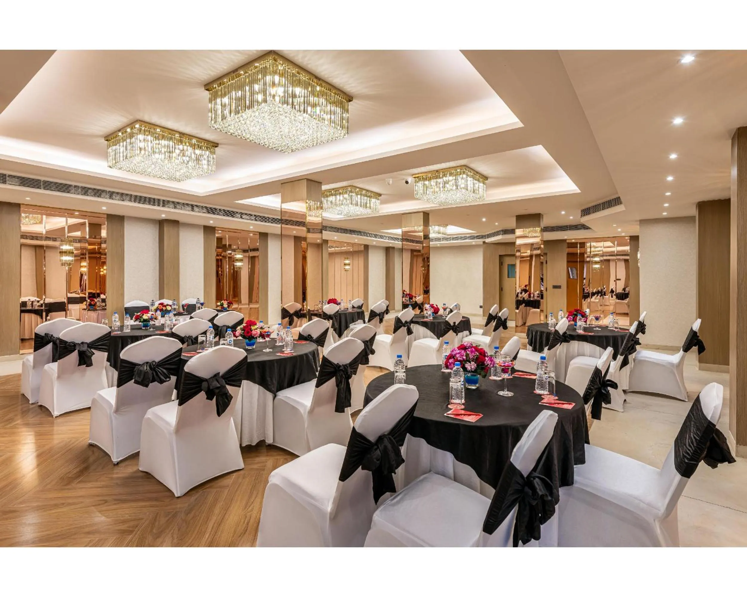 Banquet/Function facilities in Lords Eco Inn Dehradun