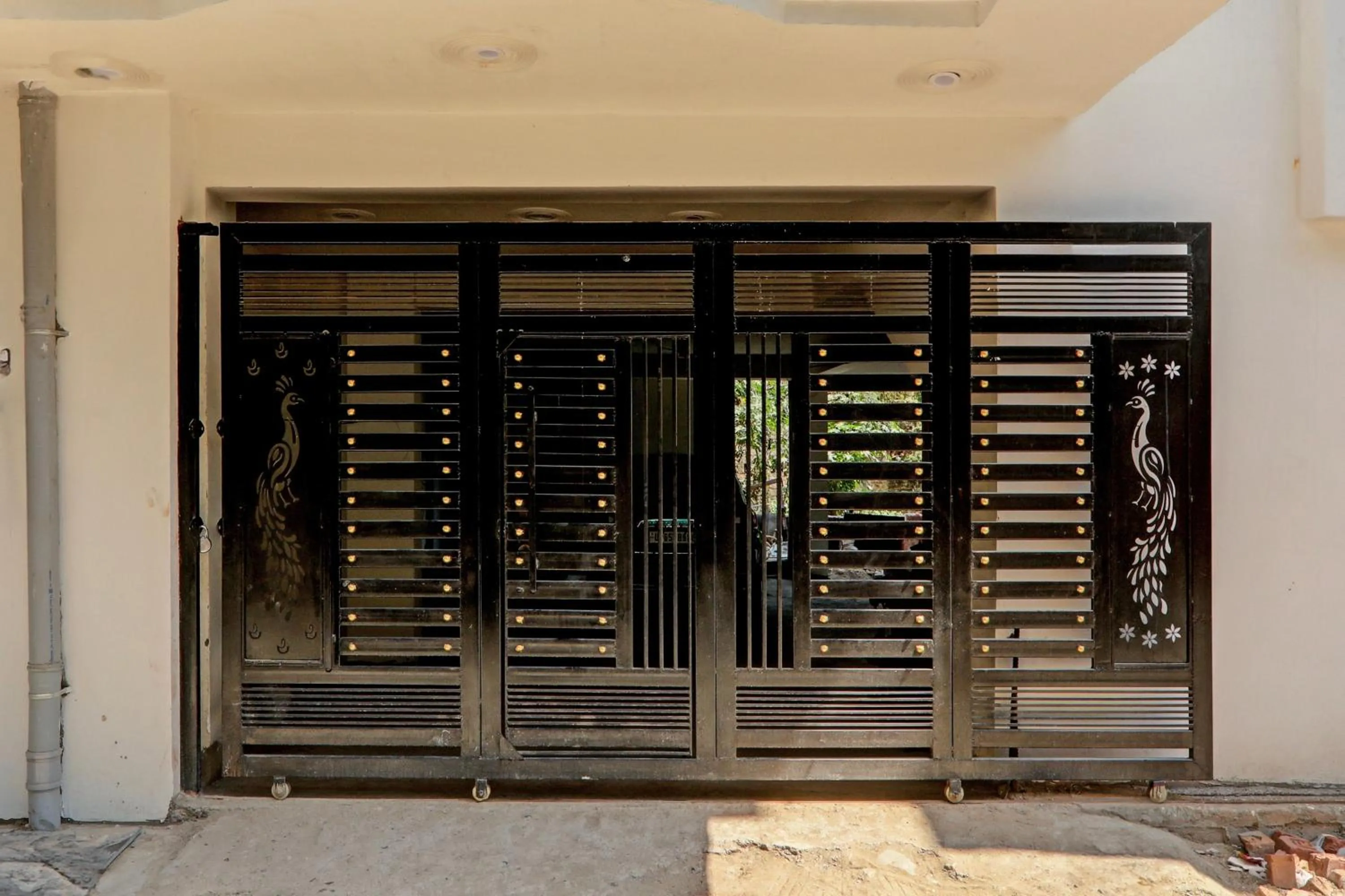 Facade/entrance in Hotel O Aanandwan Palace