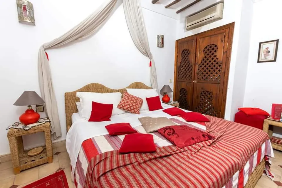 Bed in Riad Aquarelle By GE