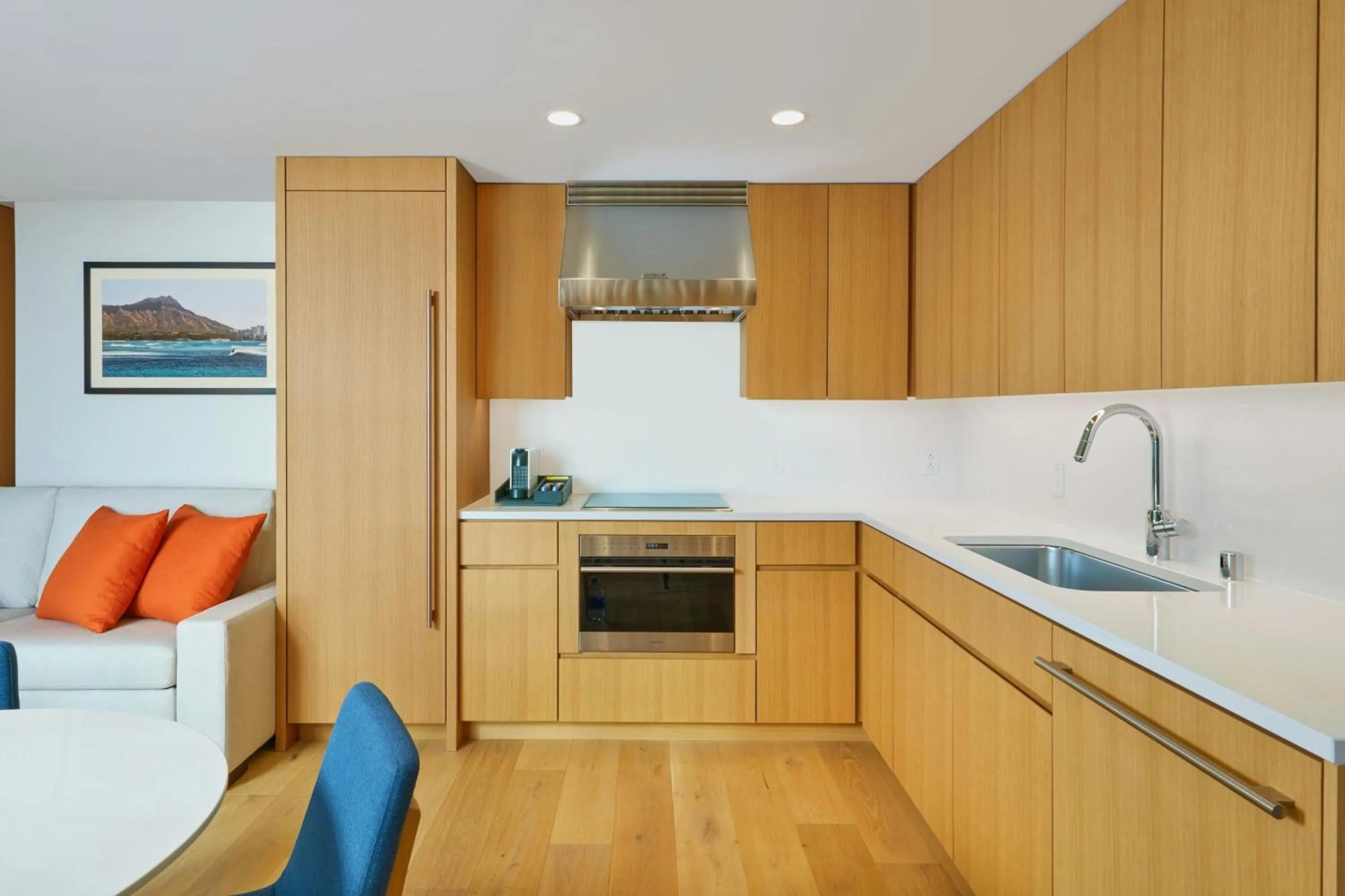 Kitchen or kitchenette in Renaissance Residences Oahu Honolulu