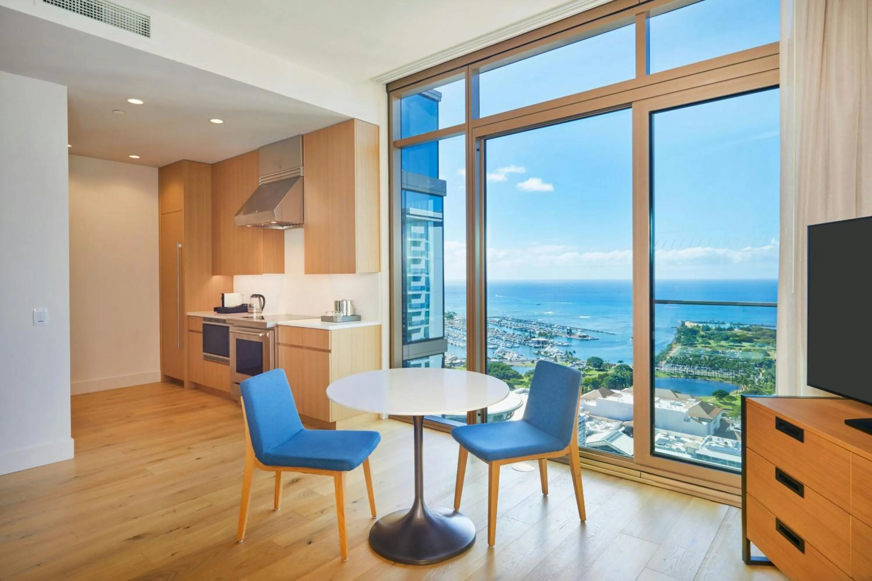 Living room in Renaissance Residences Oahu Honolulu