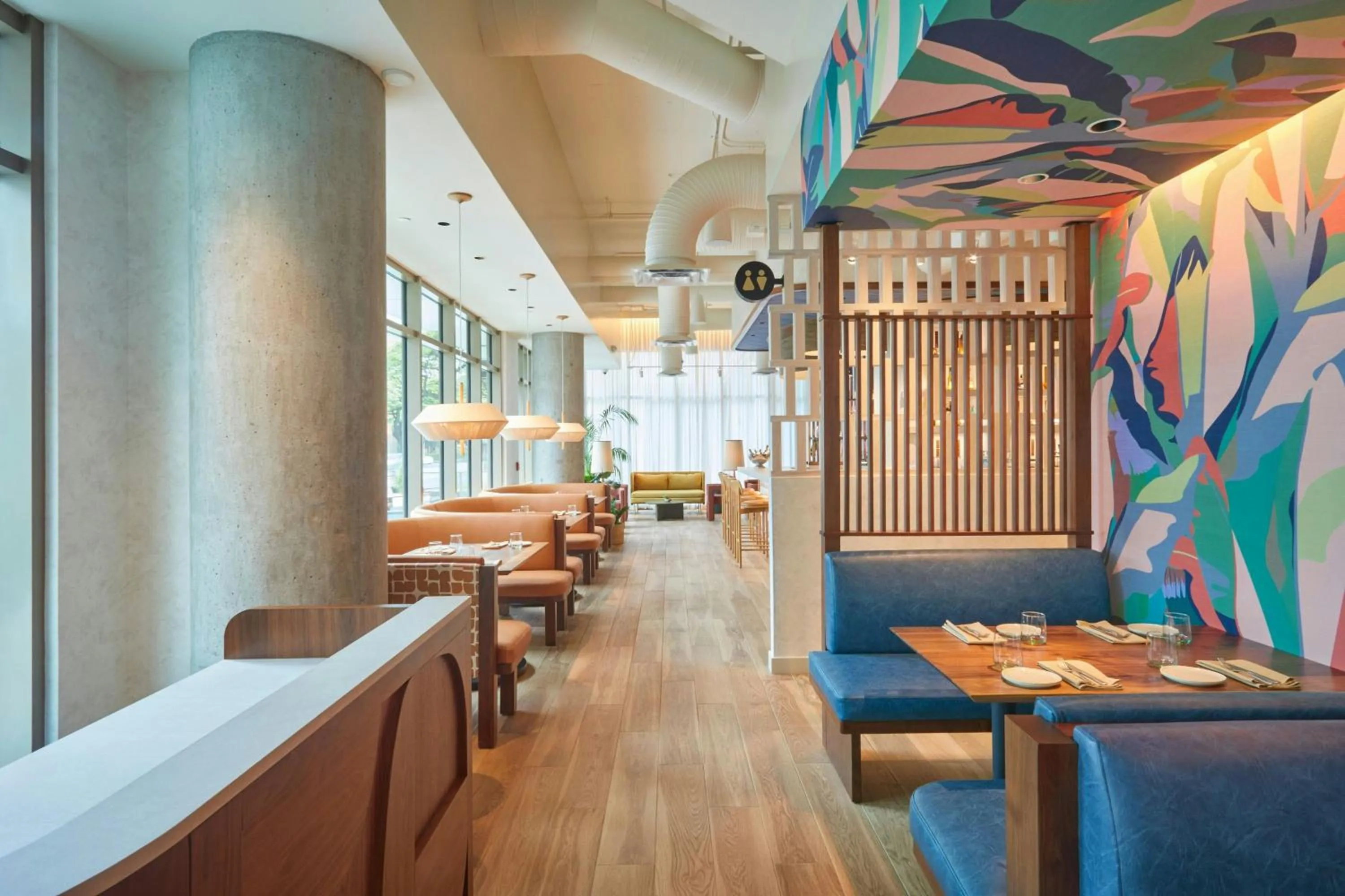 Restaurant/places to eat in Renaissance Residences Oahu Honolulu