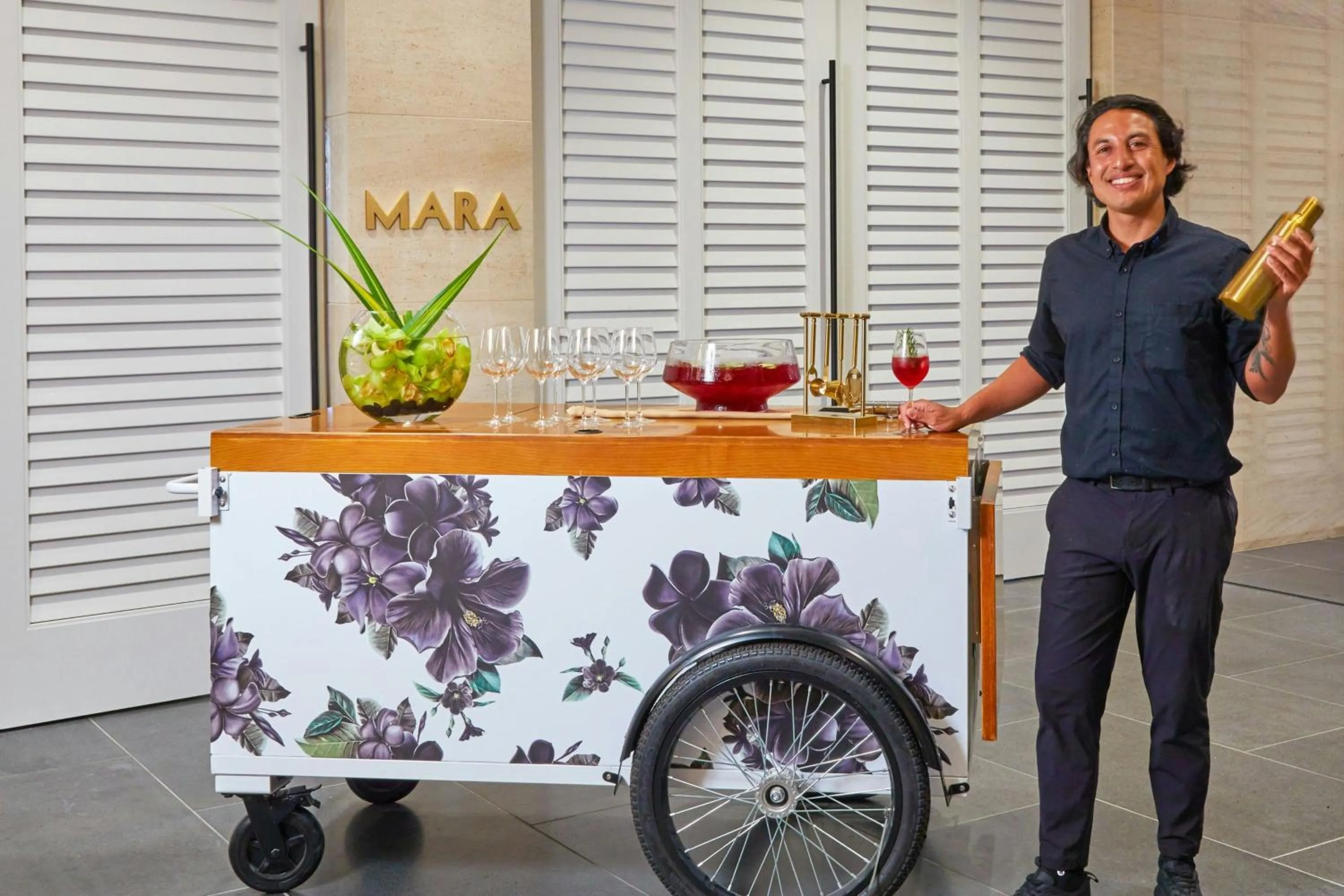 Restaurant/places to eat in Renaissance Residences Oahu Honolulu