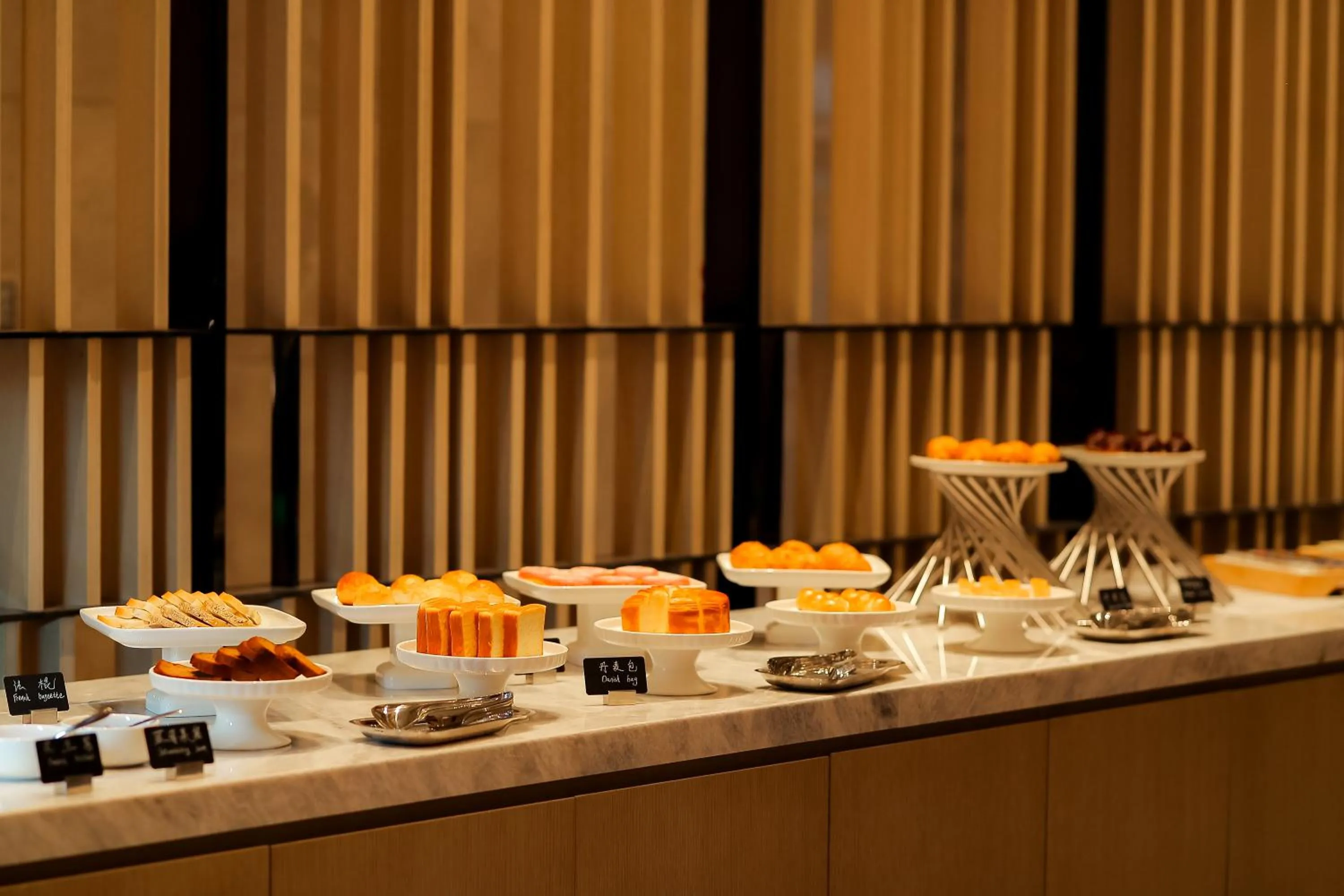 Buffet breakfast in Courtyard by Marriott Shanwei Haifeng