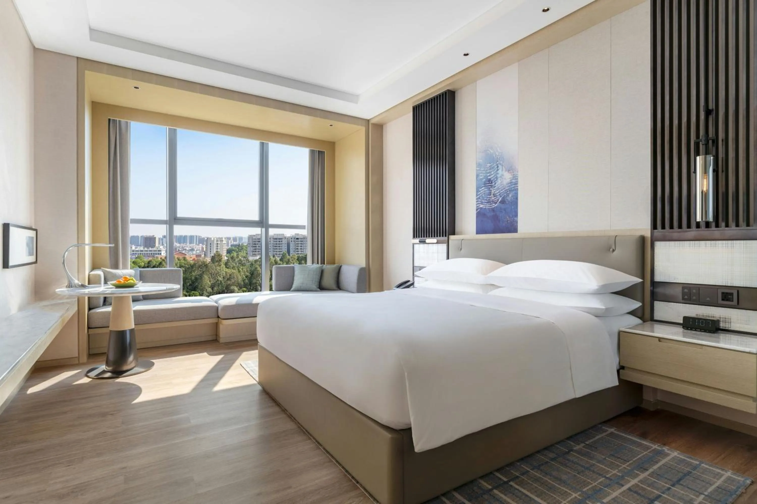 Photo of the whole room, Bed in Courtyard by Marriott Shanwei Haifeng