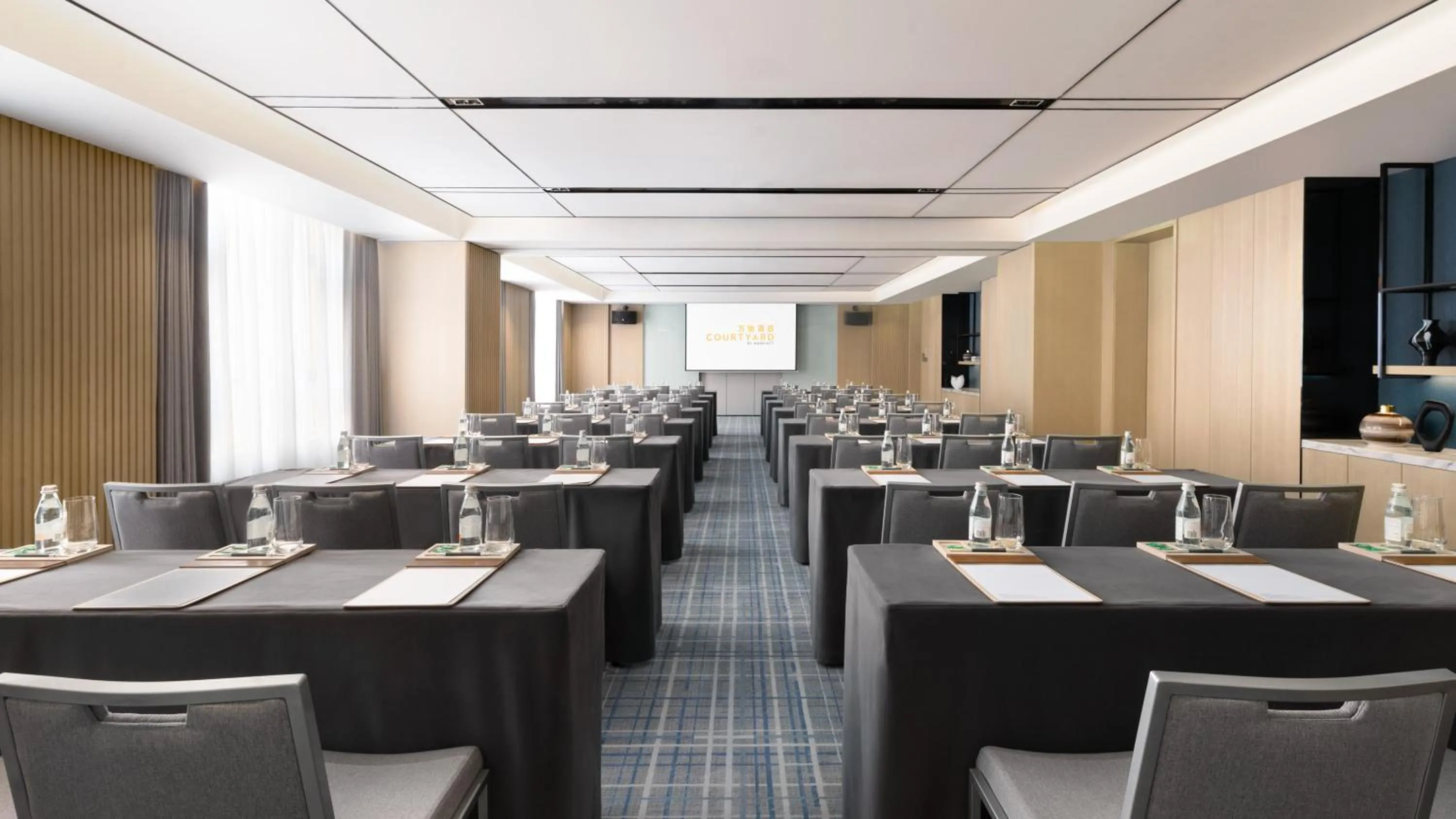 Meeting/conference room in Courtyard by Marriott Shanwei Haifeng