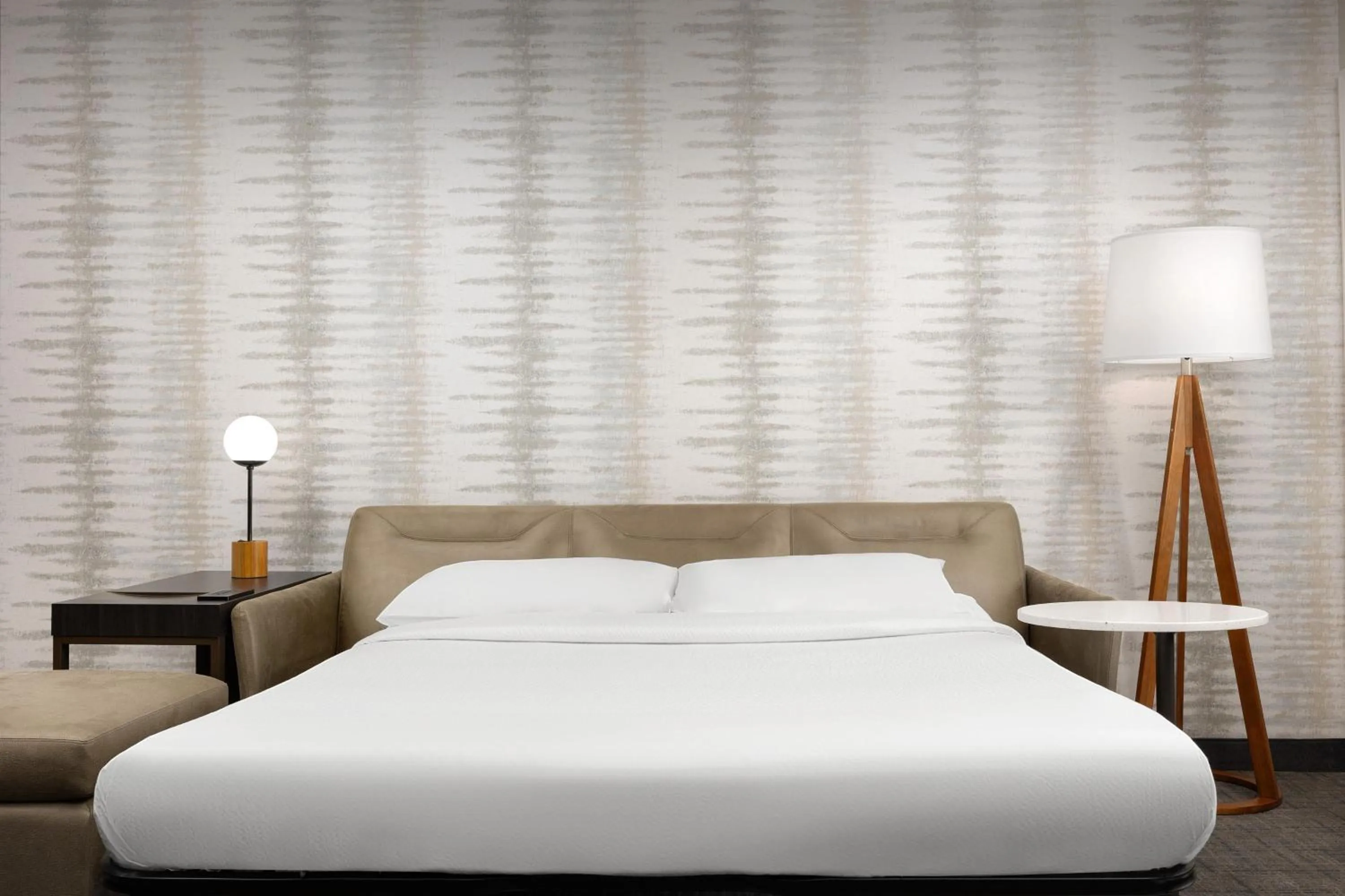 Bedroom, Bed in Residence Inn by Marriott Indianapolis Plainfield