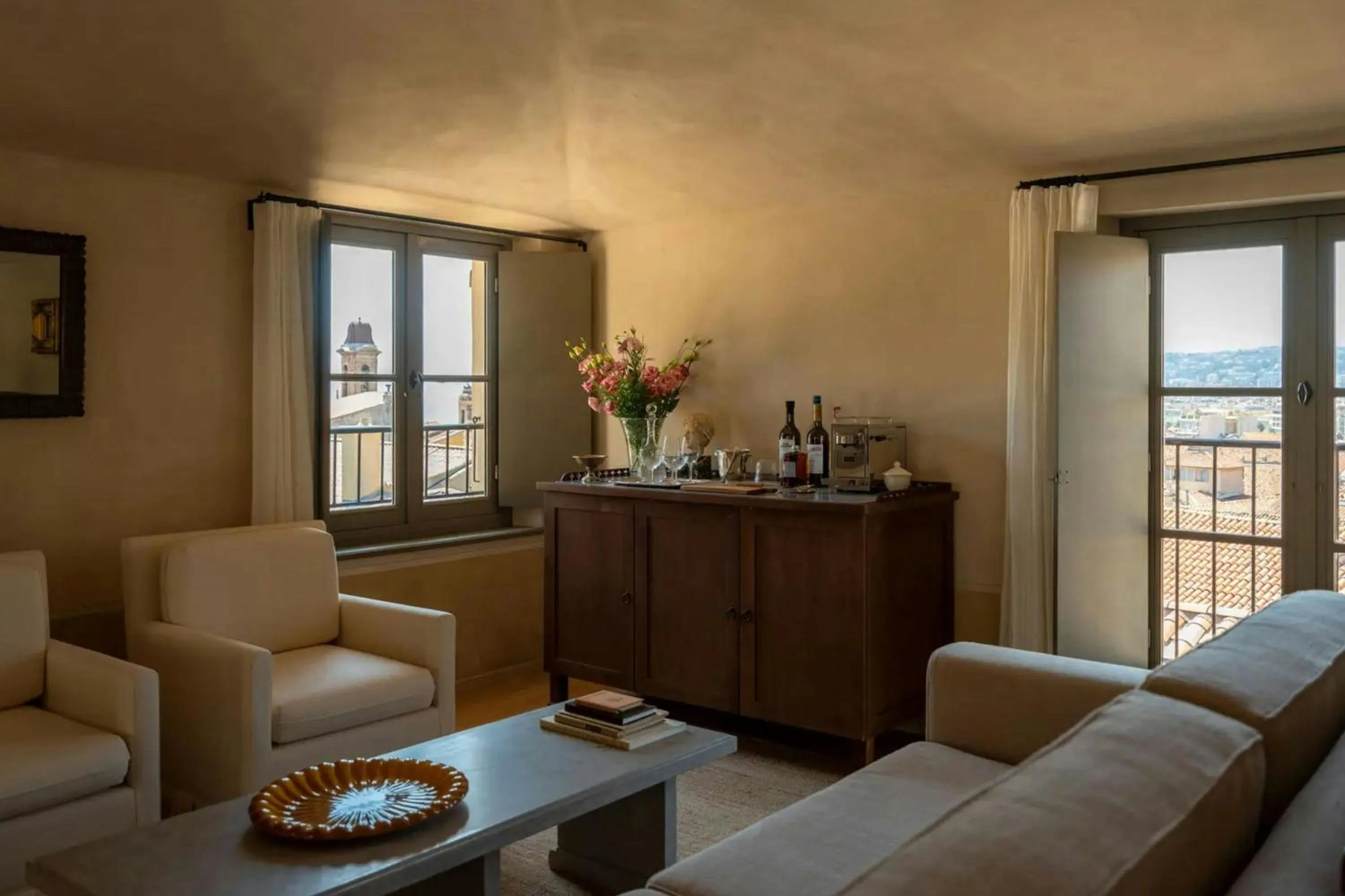 Photo of the whole room in Hôtel du Couvent, a Luxury Collection Hotel, Nice