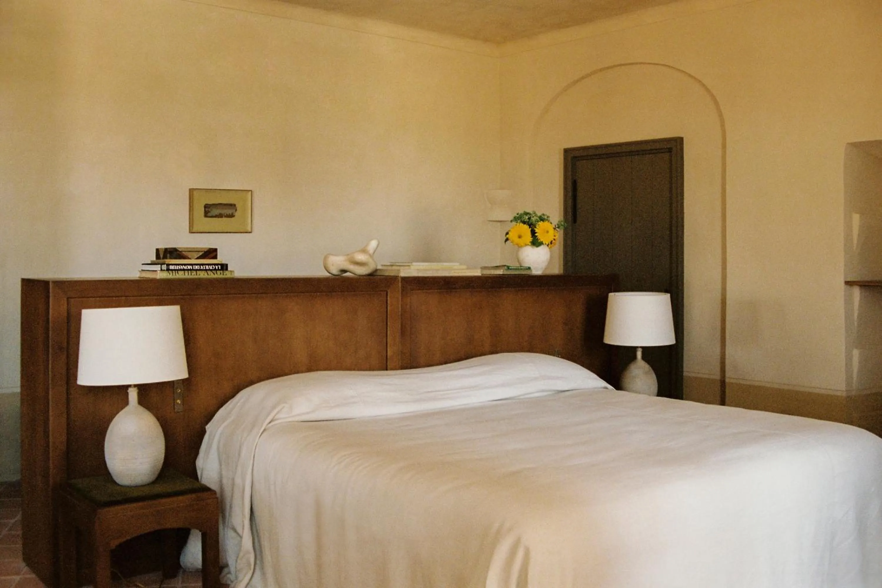 Photo of the whole room, Bed in Hôtel du Couvent, a Luxury Collection Hotel, Nice