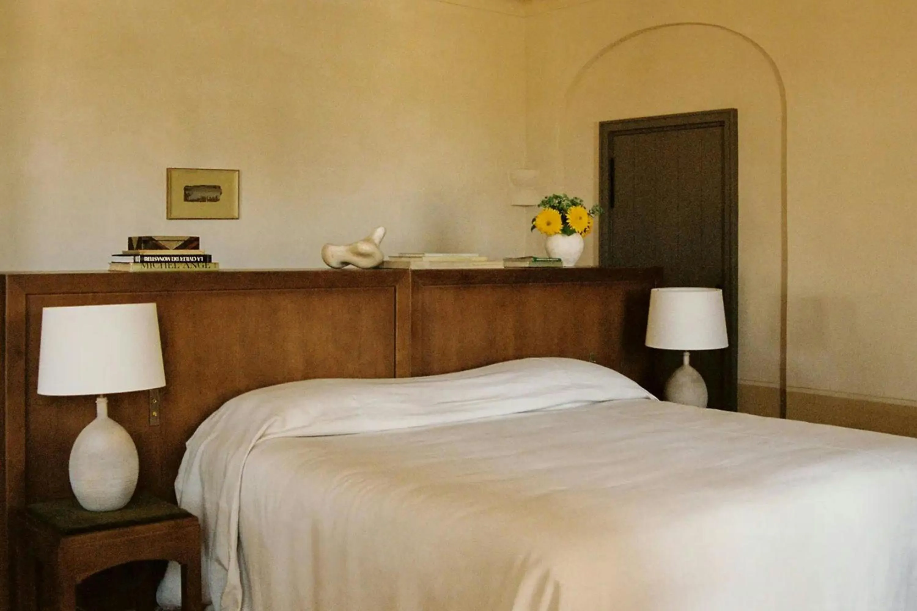 Photo of the whole room, Bed in Hôtel du Couvent, a Luxury Collection Hotel, Nice