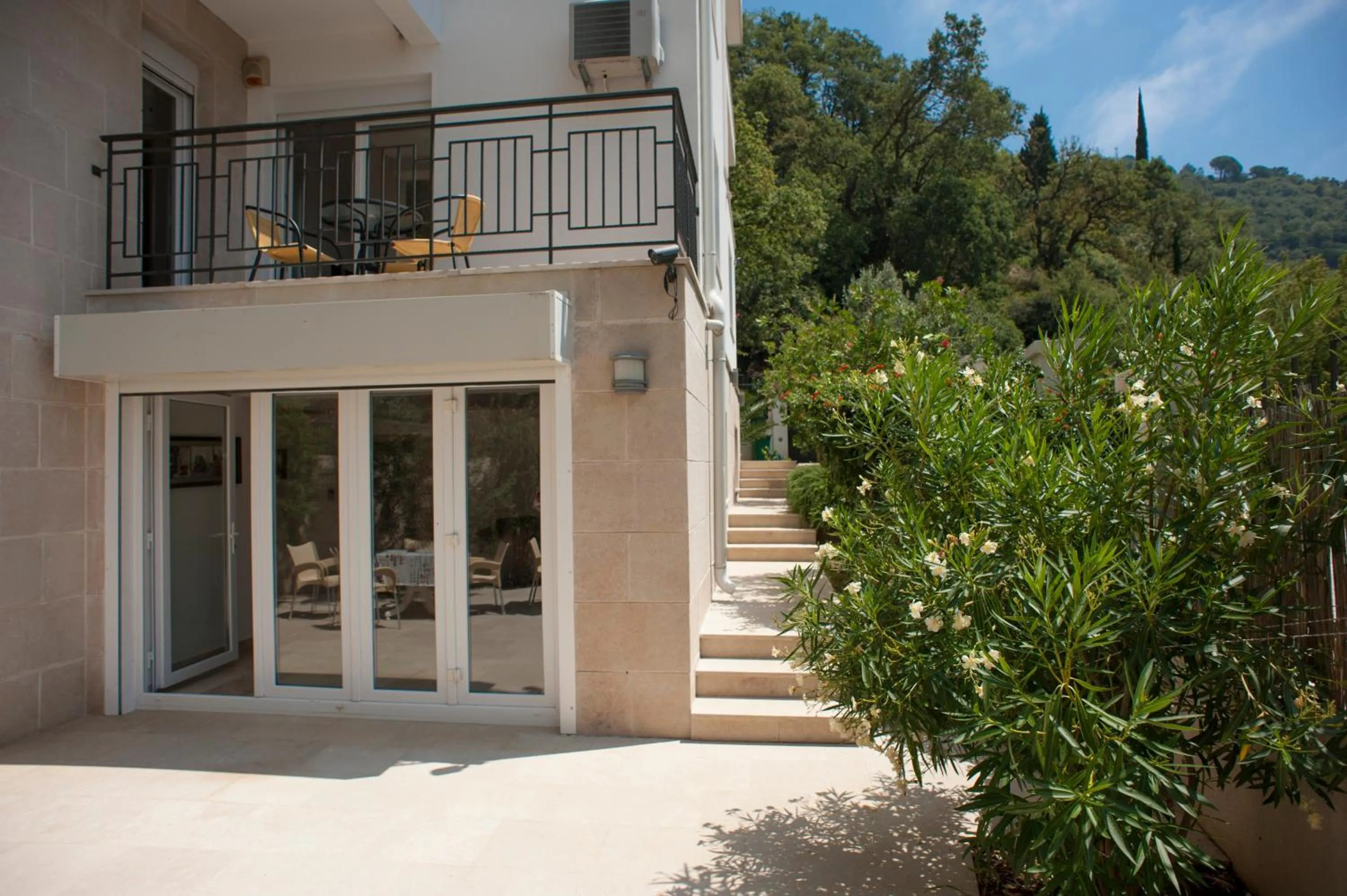 Property building in Apartments Villa Simonovic
