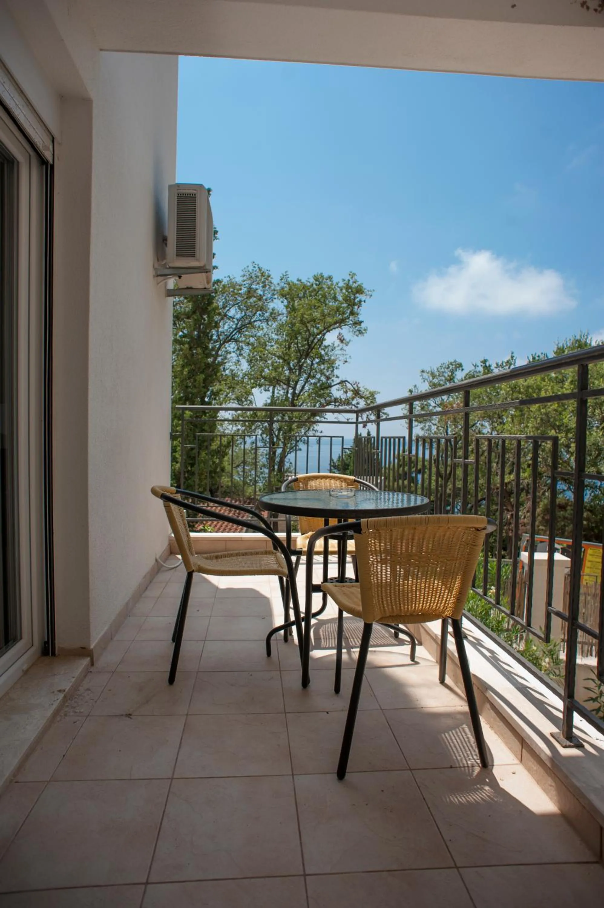 Day in Apartments Villa Simonovic