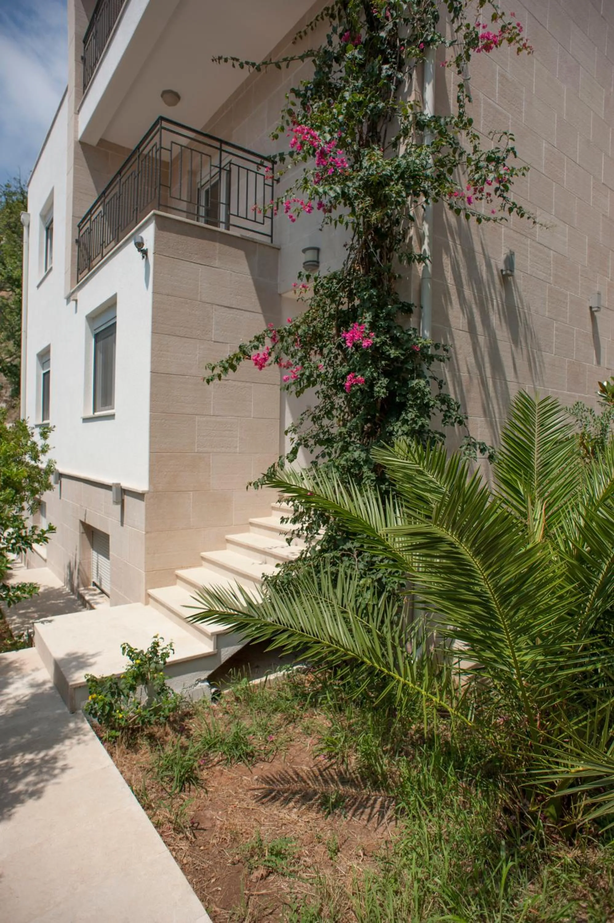 Property building in Apartments Villa Simonovic