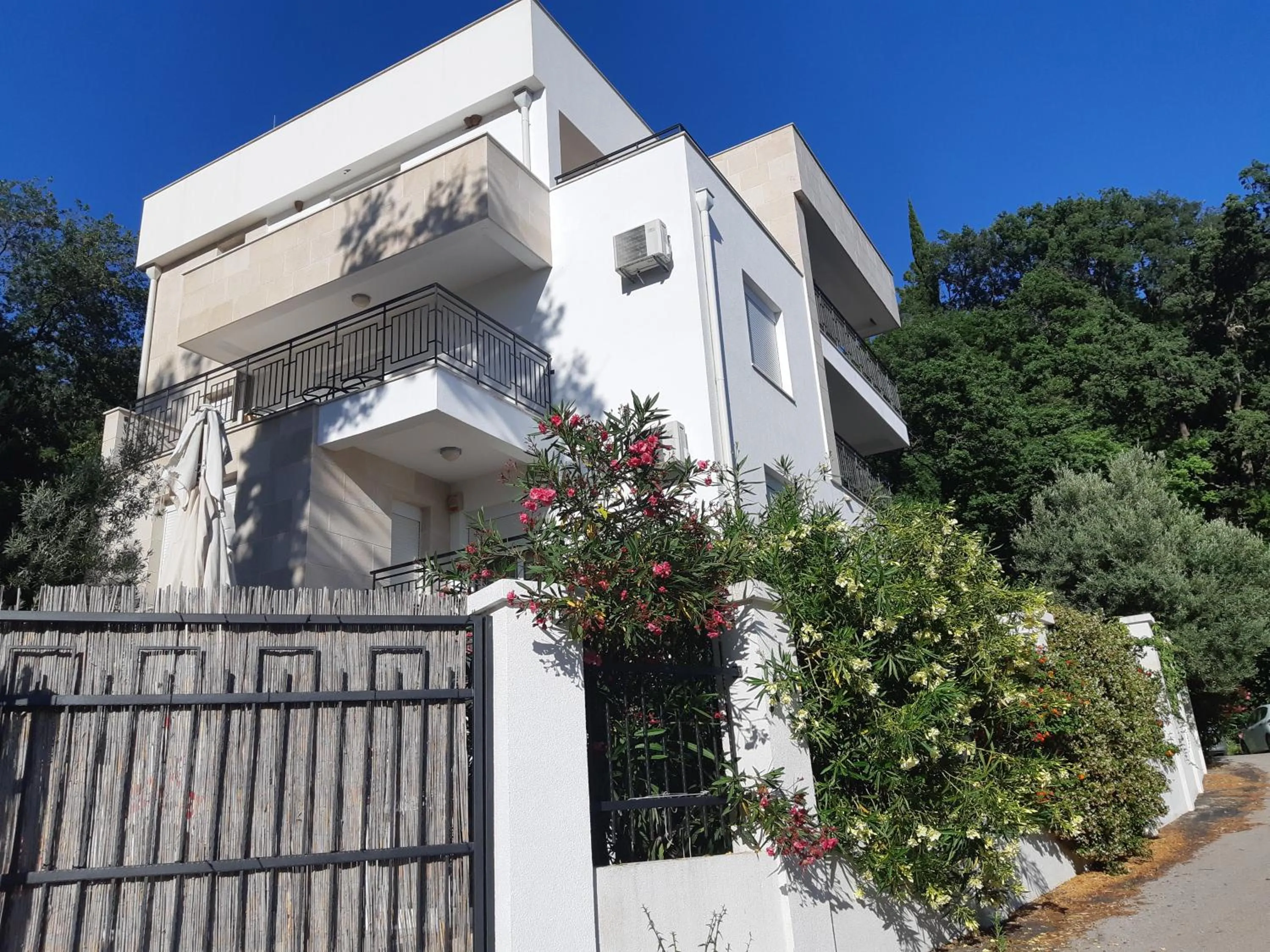 Apartments Villa Simonovic