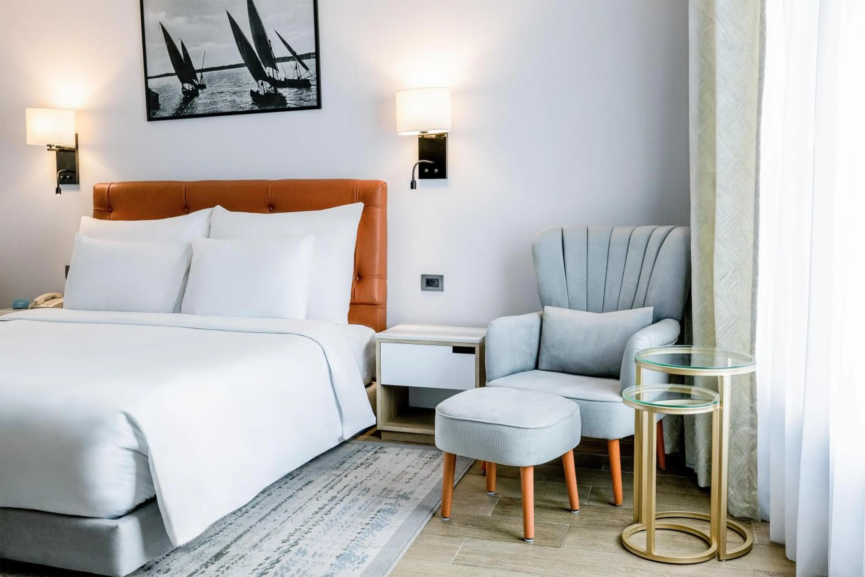 Photo of the whole room, Bed in Radisson Residences Cairo Heliopolis