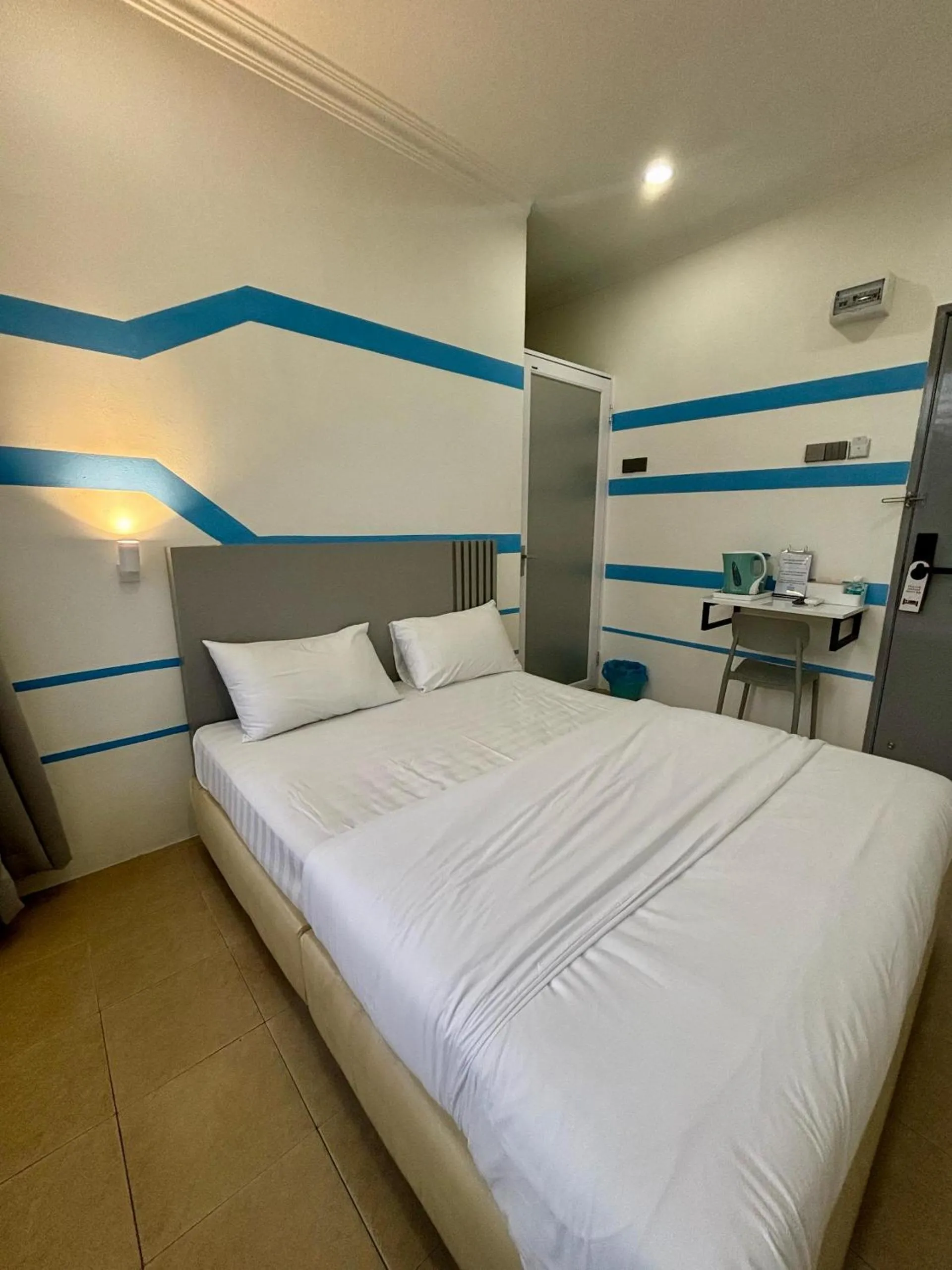 Bed in One Stop Hotel Ipoh