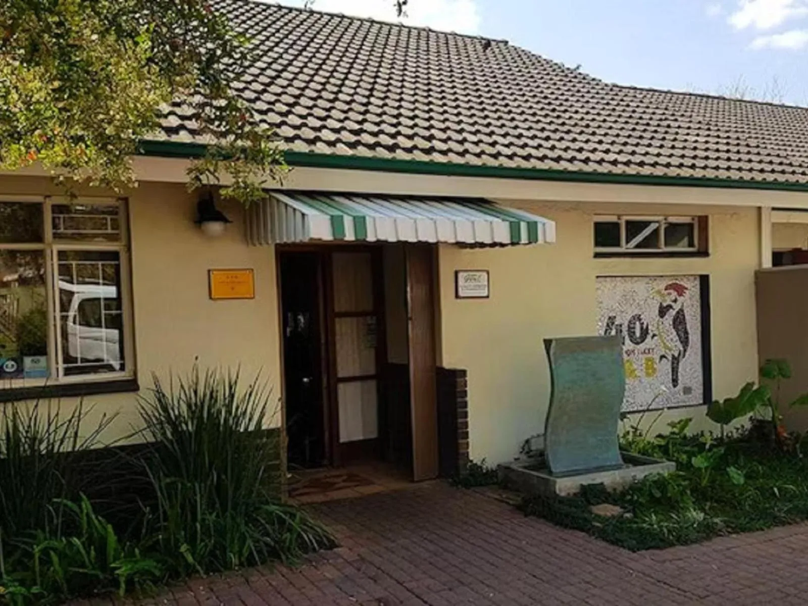 Property building in 40 on Ilkey B&B