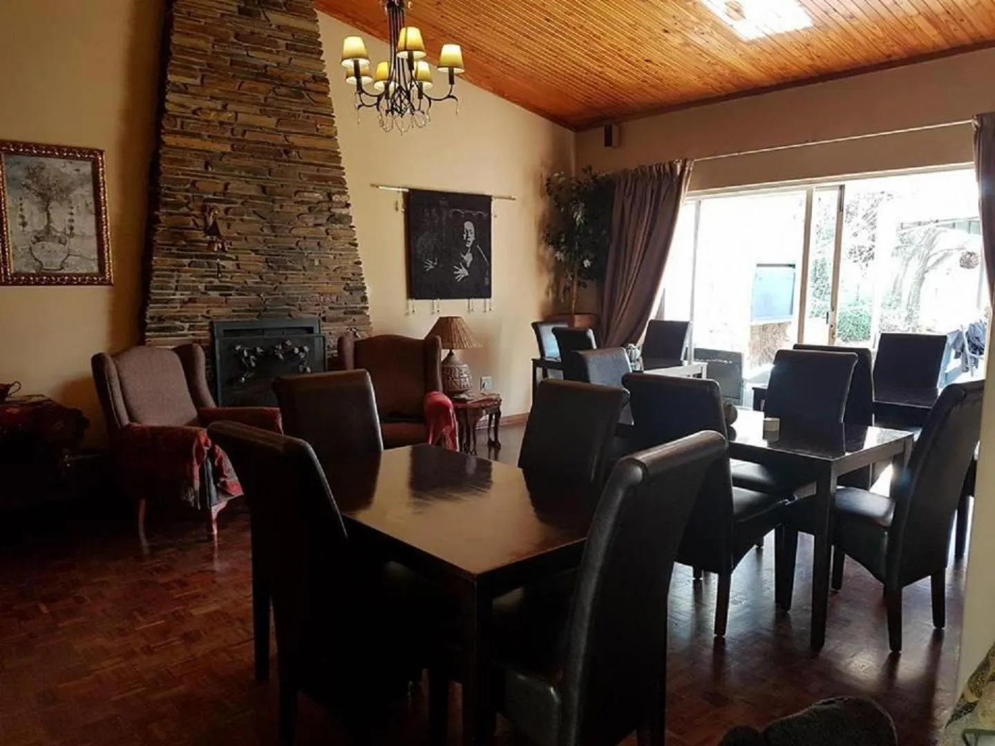 Dining area in 40 on Ilkey B&B