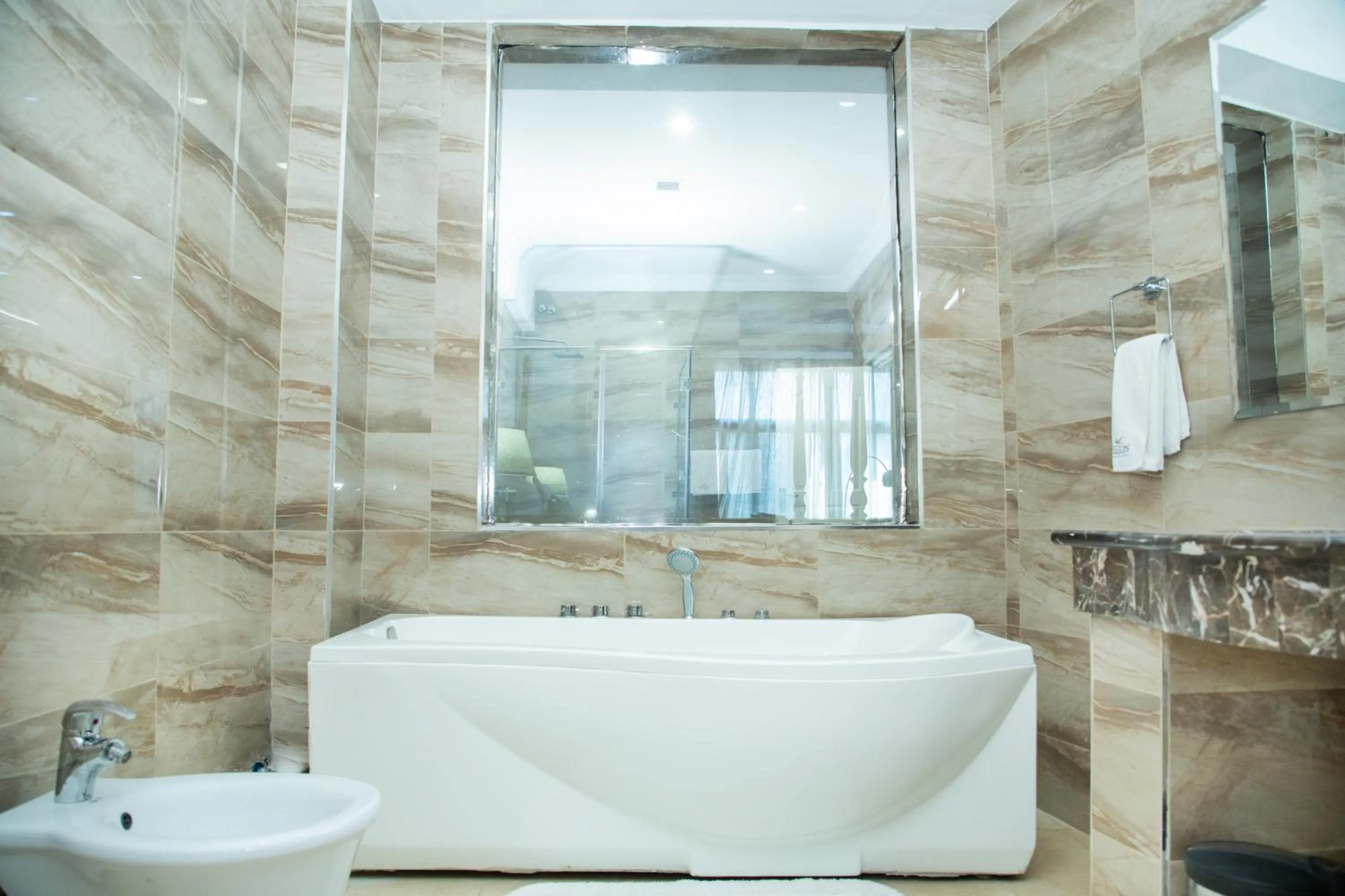 Sauna in Weston Hotel