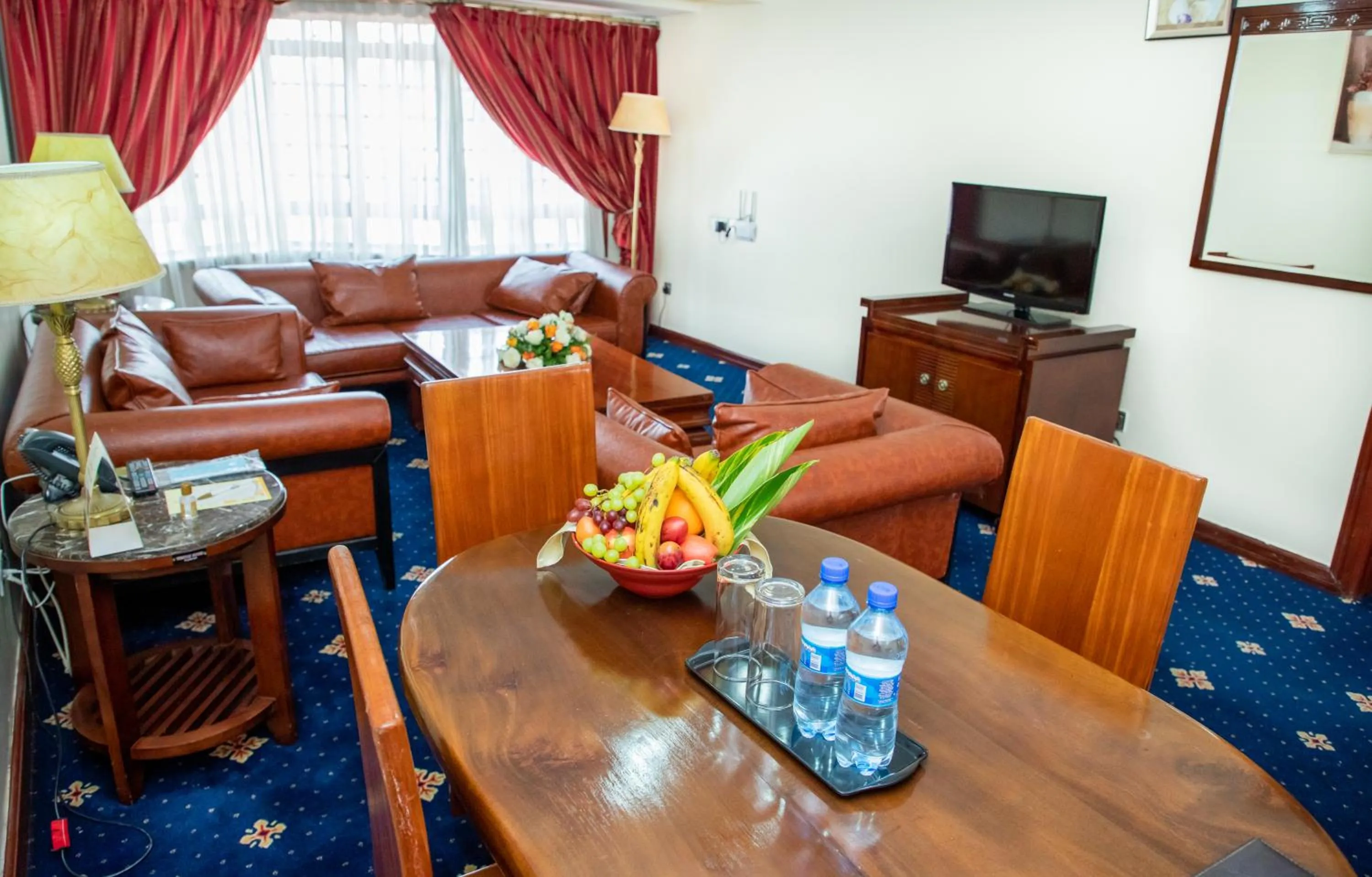 Communal lounge/ TV room in Weston Hotel