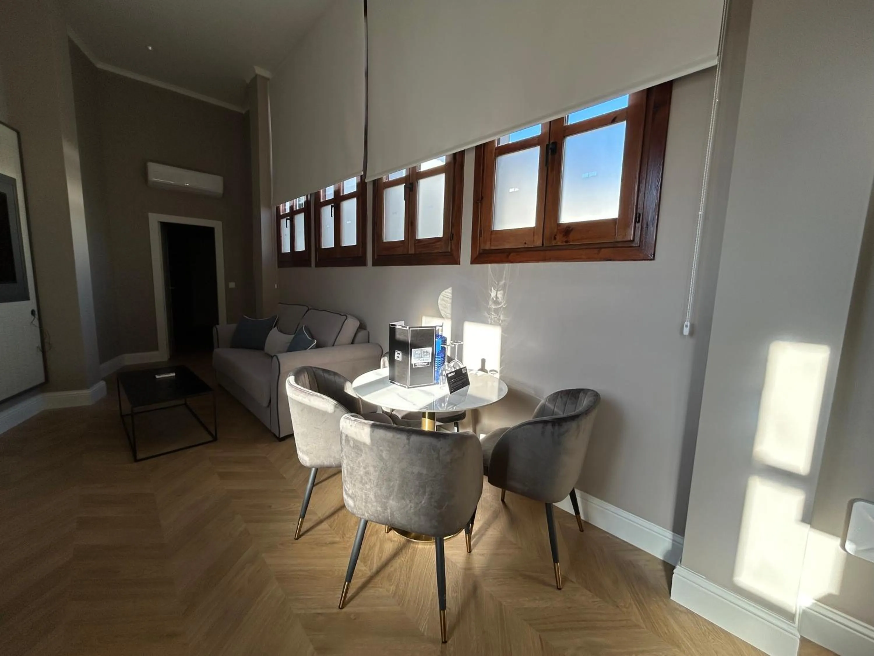 Living room in BiBo Suites Palacio de Portago