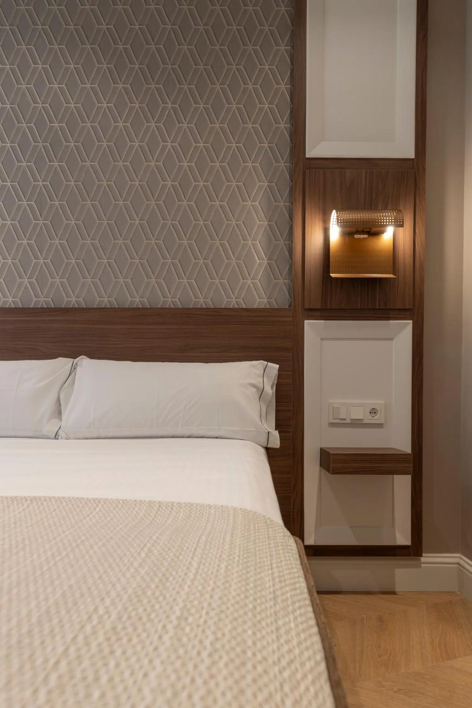 Bed in BiBo Suites Palacio de Portago