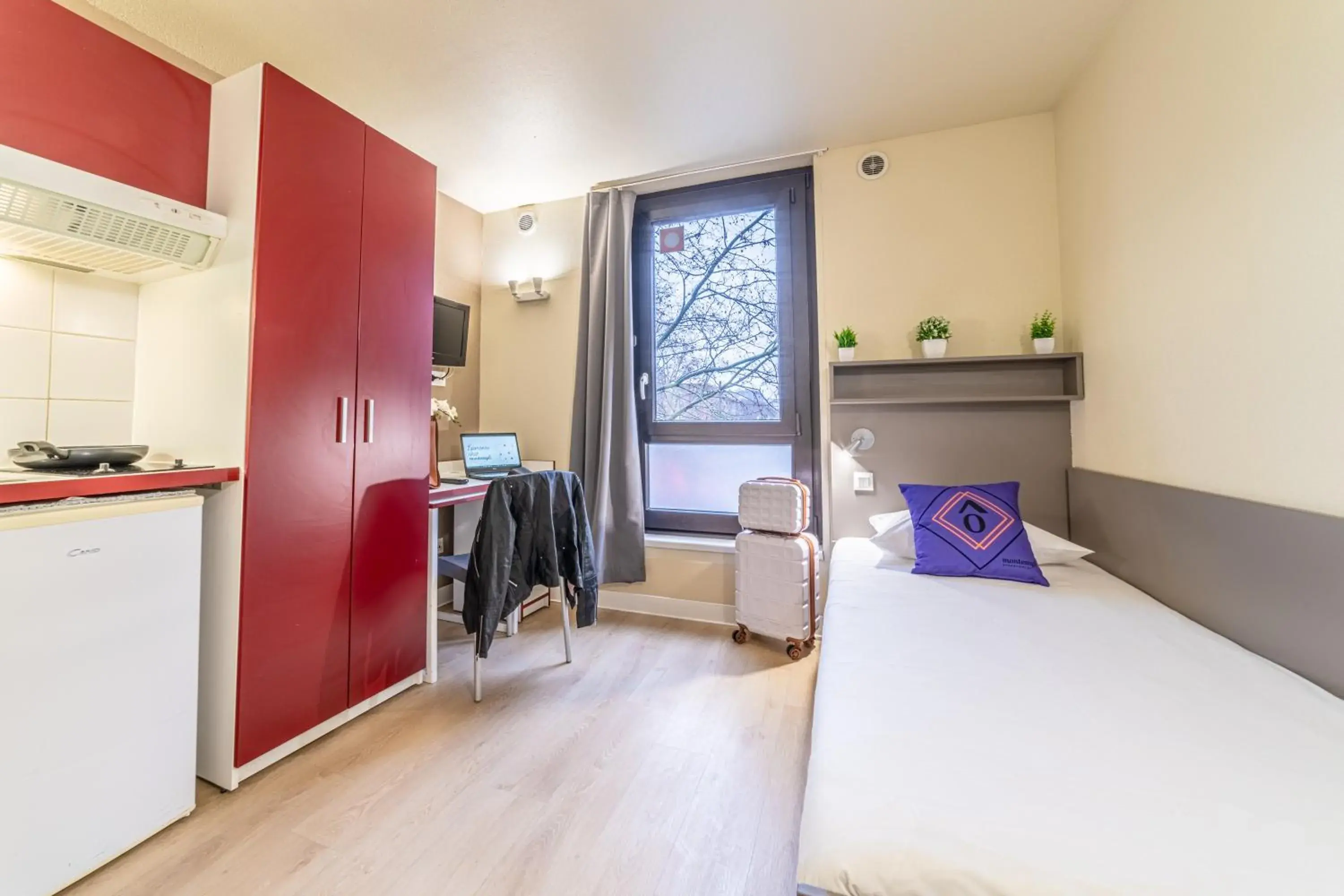 Single Room - single occupancy in Montempô Appart'Hôtel Strasbourg Single Room - single occupancy in Montempô Appart'Hôtel Strasbourg