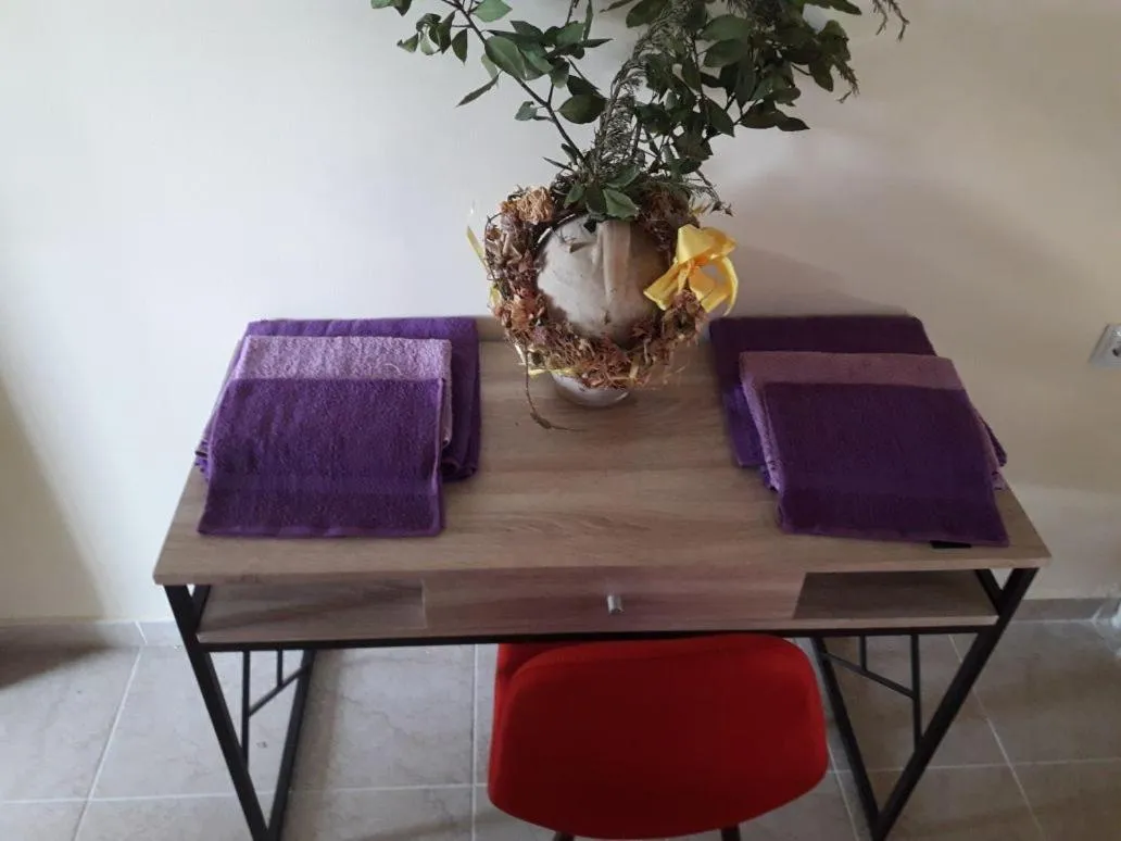 Dining area in HELLAS PALACE ROOM PRIVATE