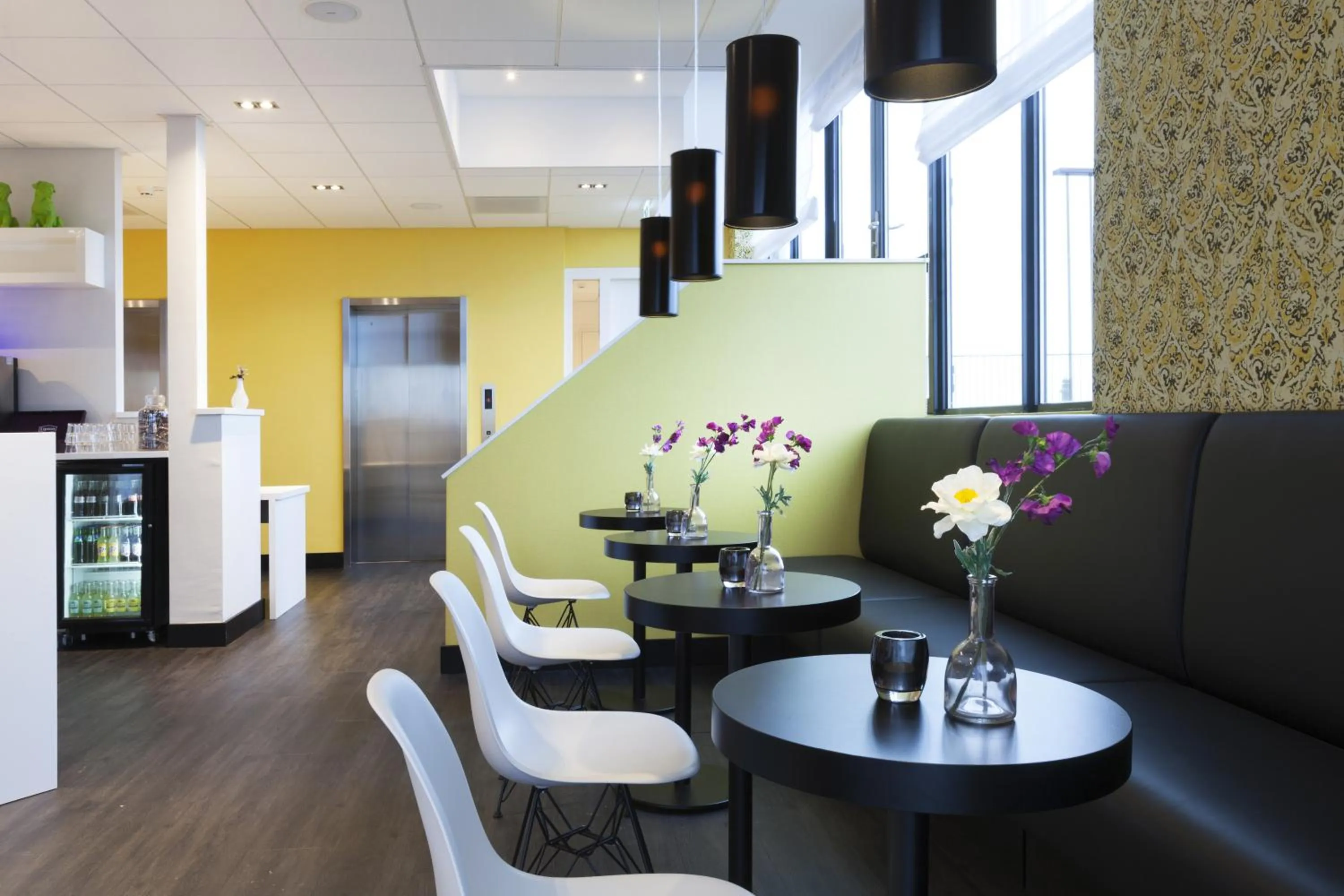 Business facilities in Van Der Valk Hotel Rotterdam Nieuwerkerk