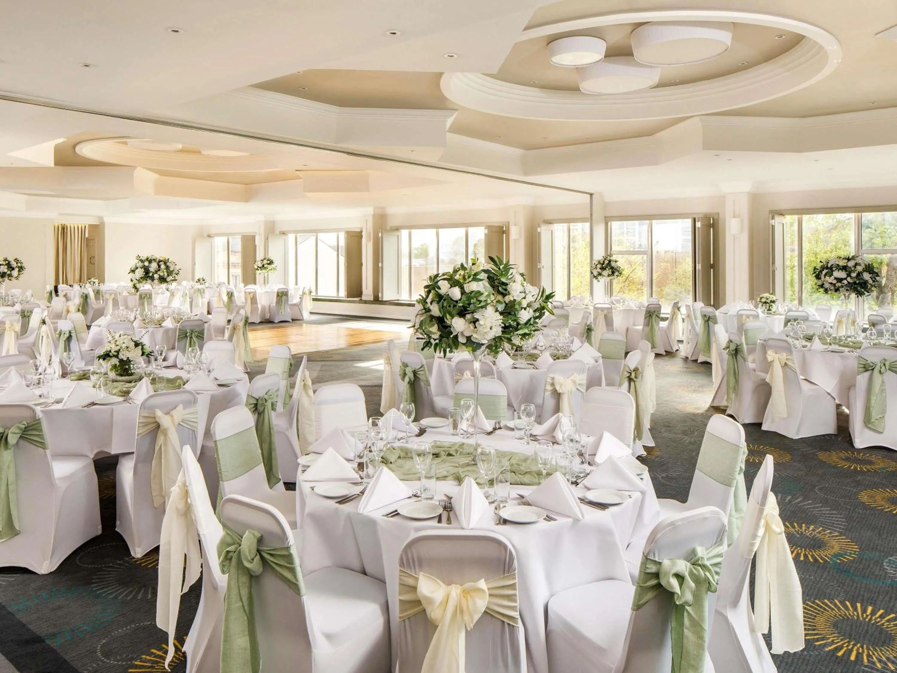 Meeting/conference room in Mercure Bedford Centre Hotel