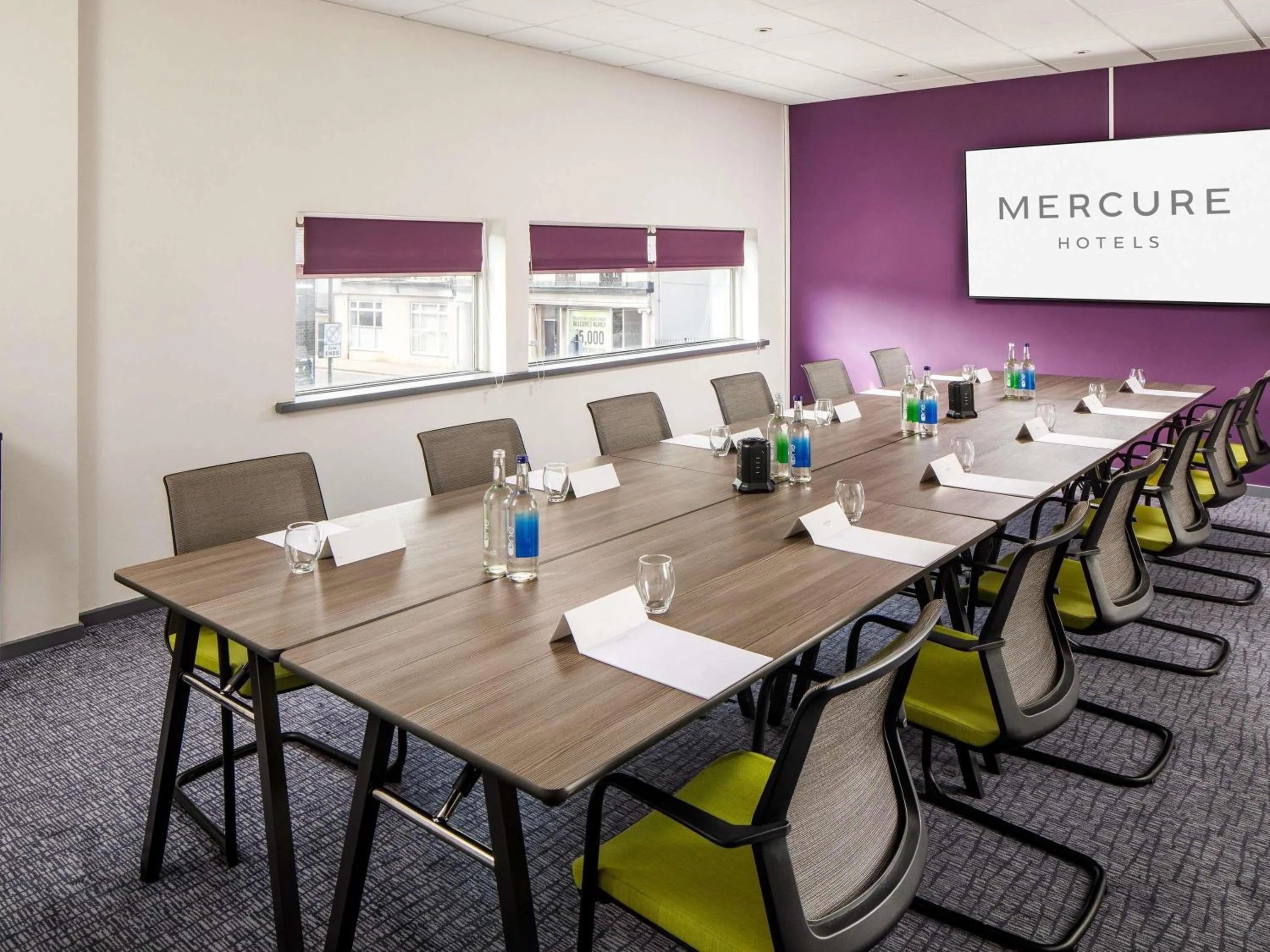 Meeting/conference room in Mercure Bedford Centre Hotel