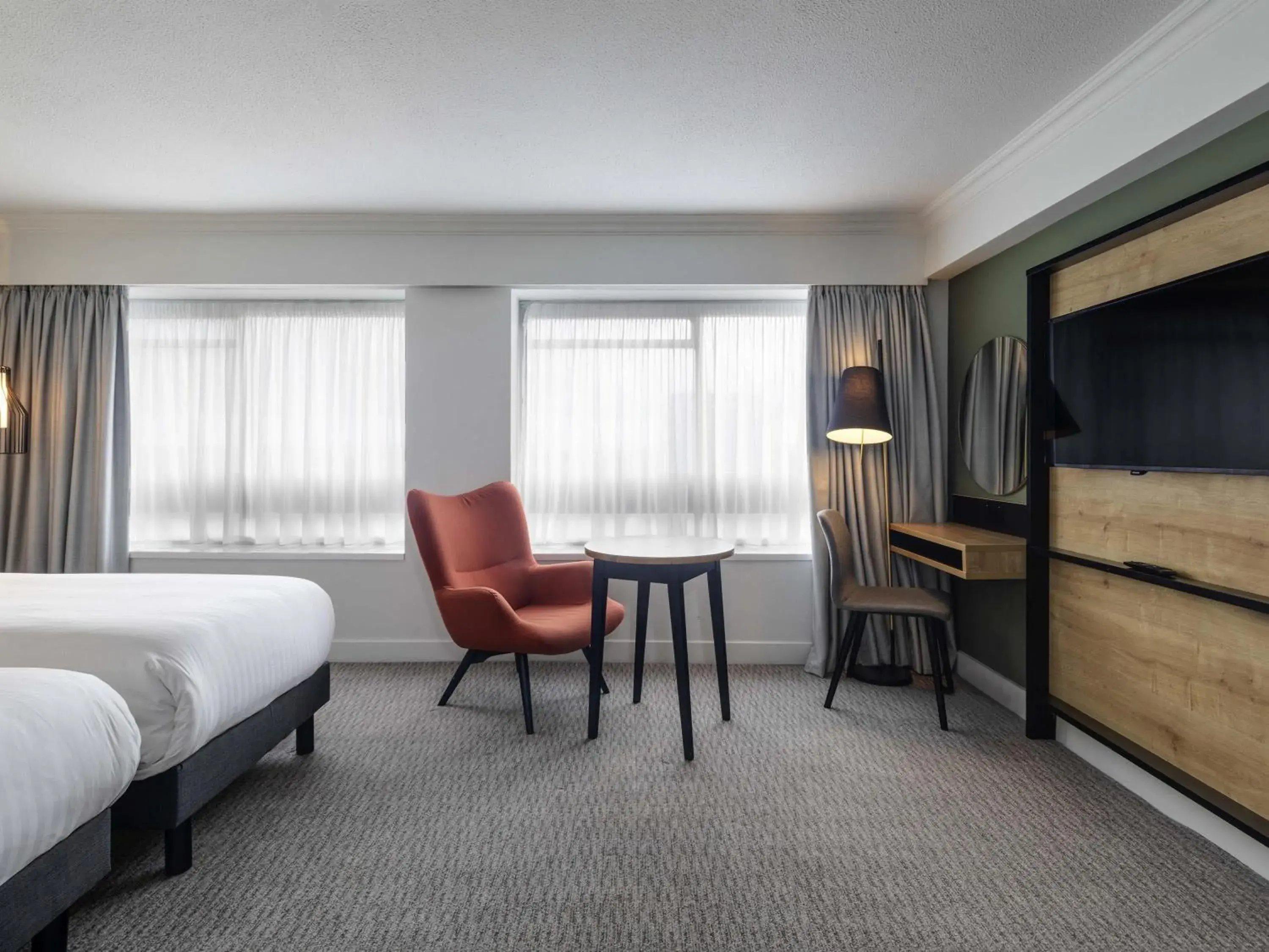 Bedroom, Bed in Mercure Bedford Centre Hotel Bedroom, Bed in Mercure Bedford Centre Hotel