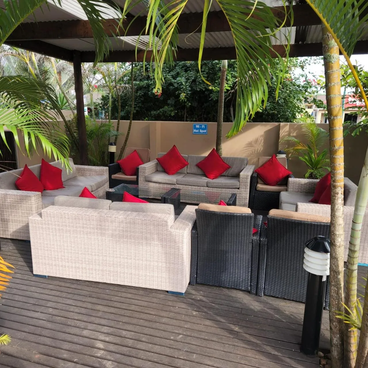 Property building in Shonalanga Lodge