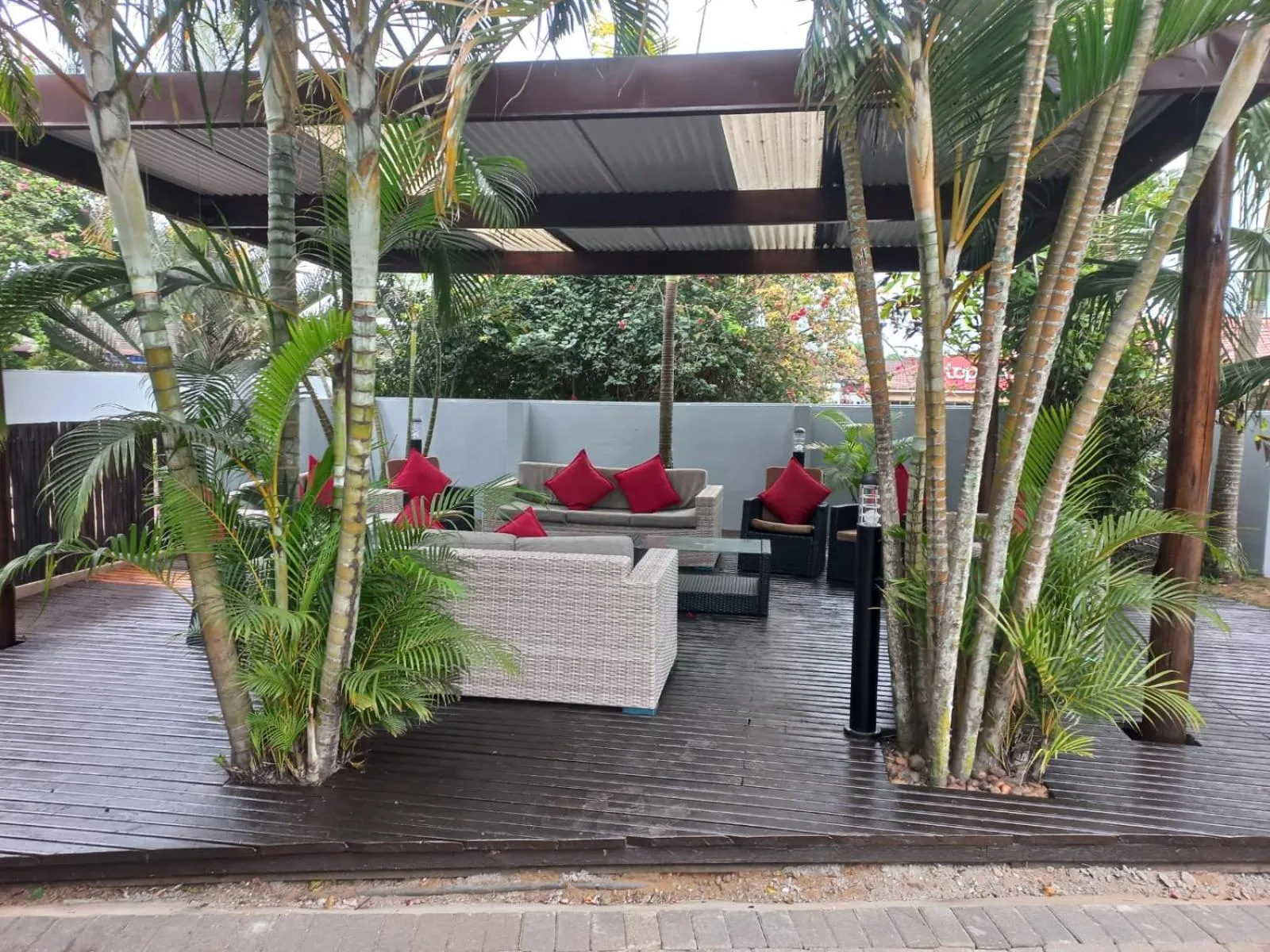 Seating area in Shonalanga Lodge