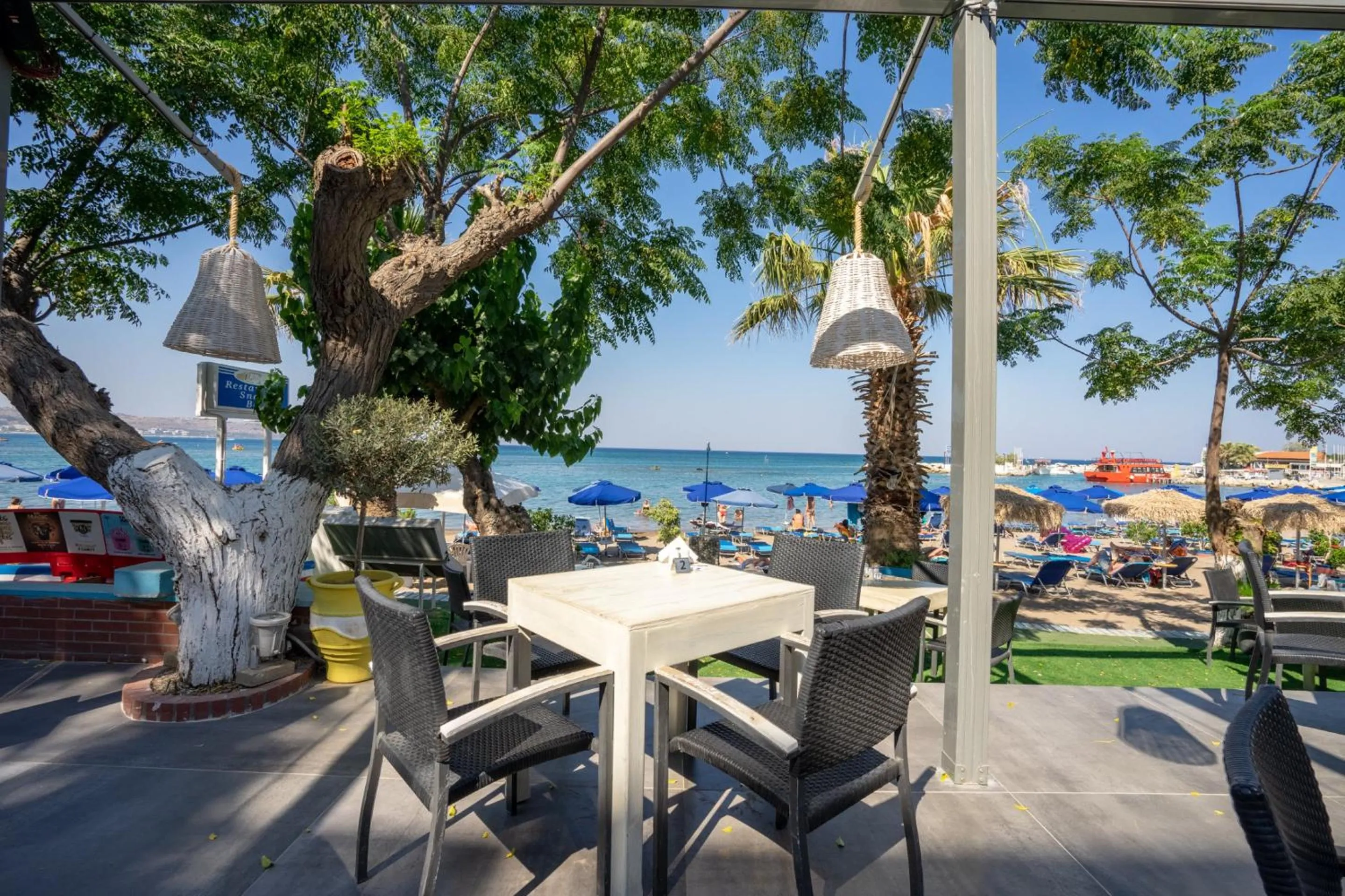 Sea view in Lido Star