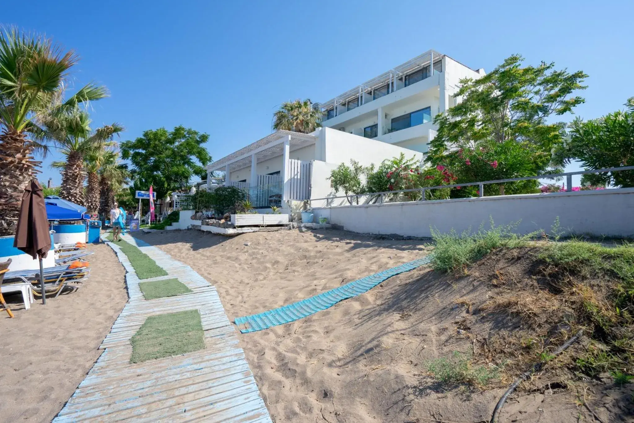 Property building in Lido Star Property building in Lido Star