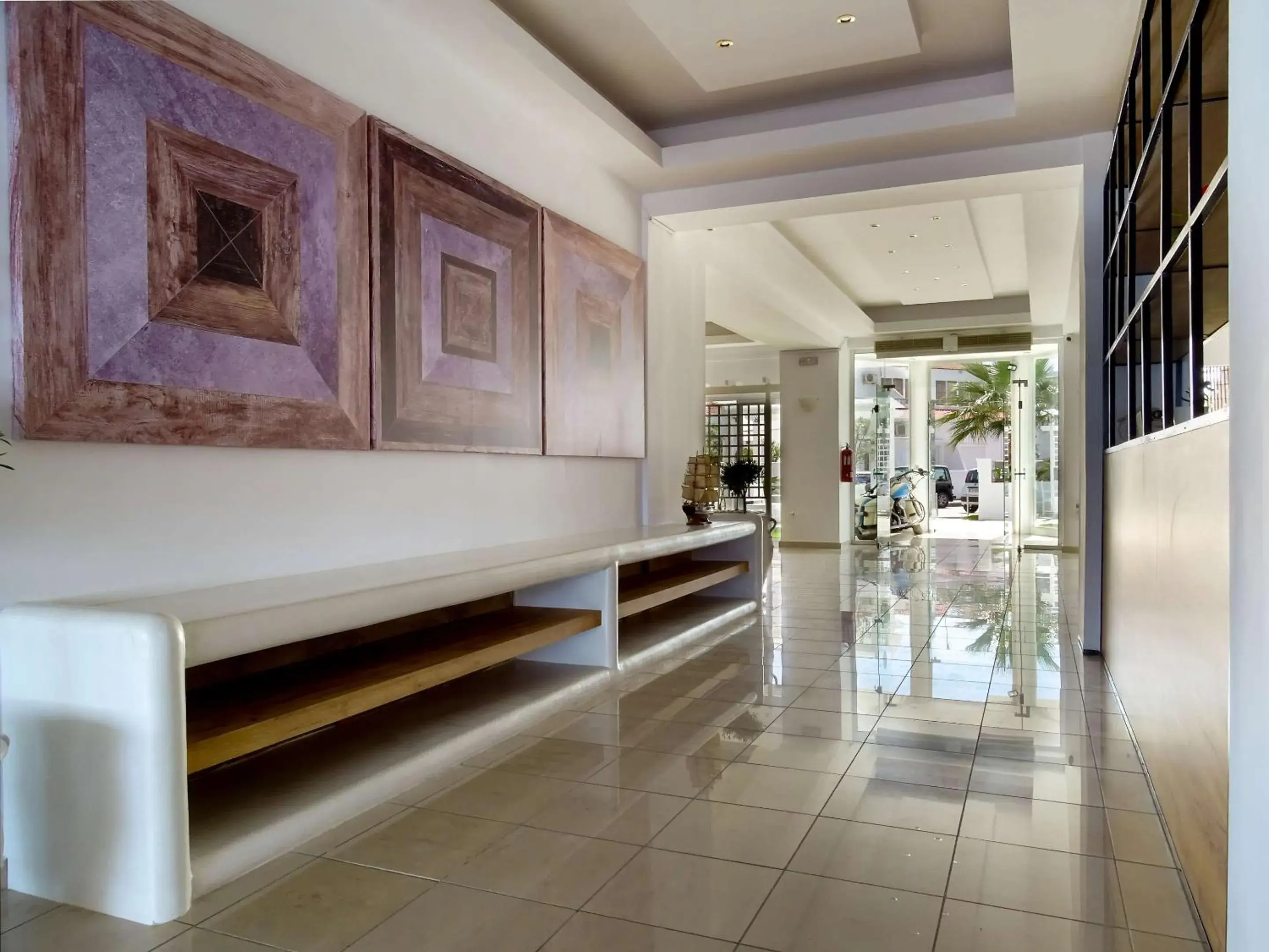 Facade/entrance in Lido Star Facade/entrance in Lido Star