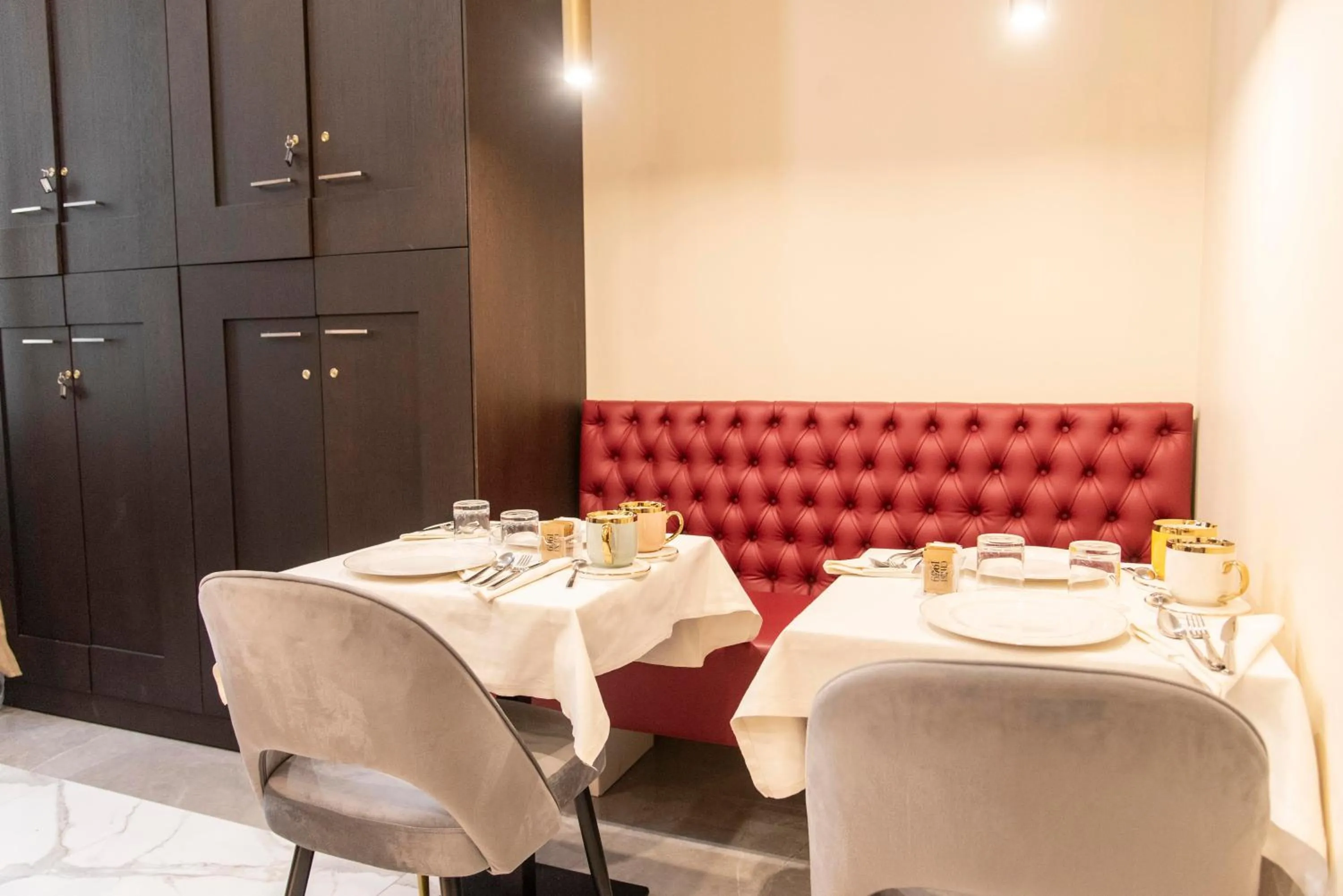 Adelaide Suite Dreams