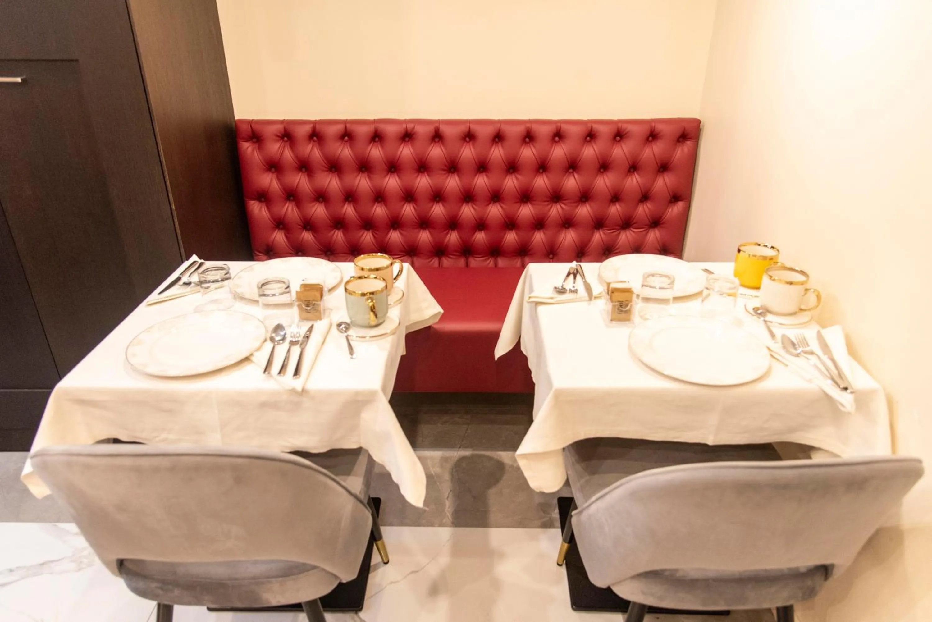 Adelaide Suite Dreams