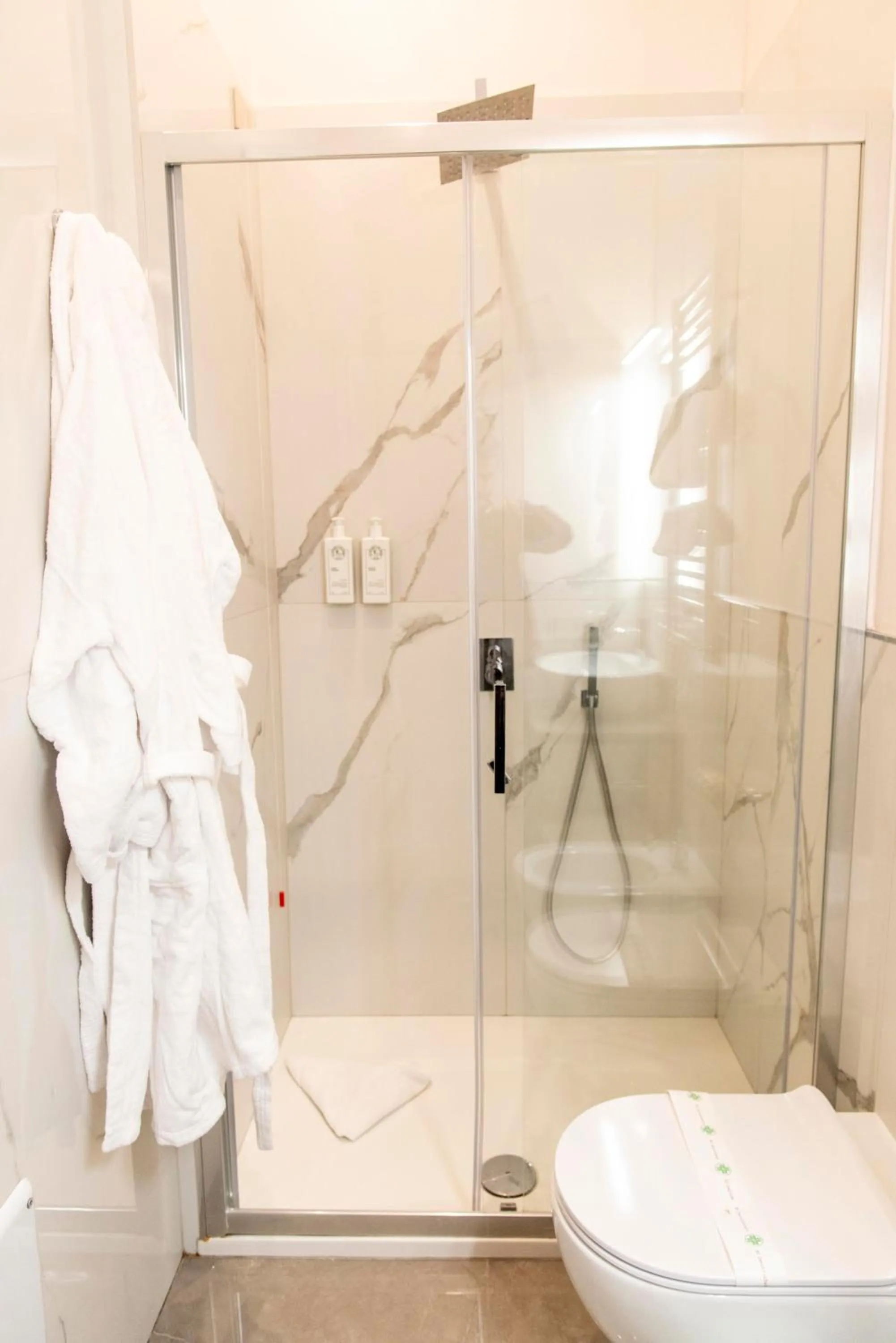 Adelaide Suite Dreams