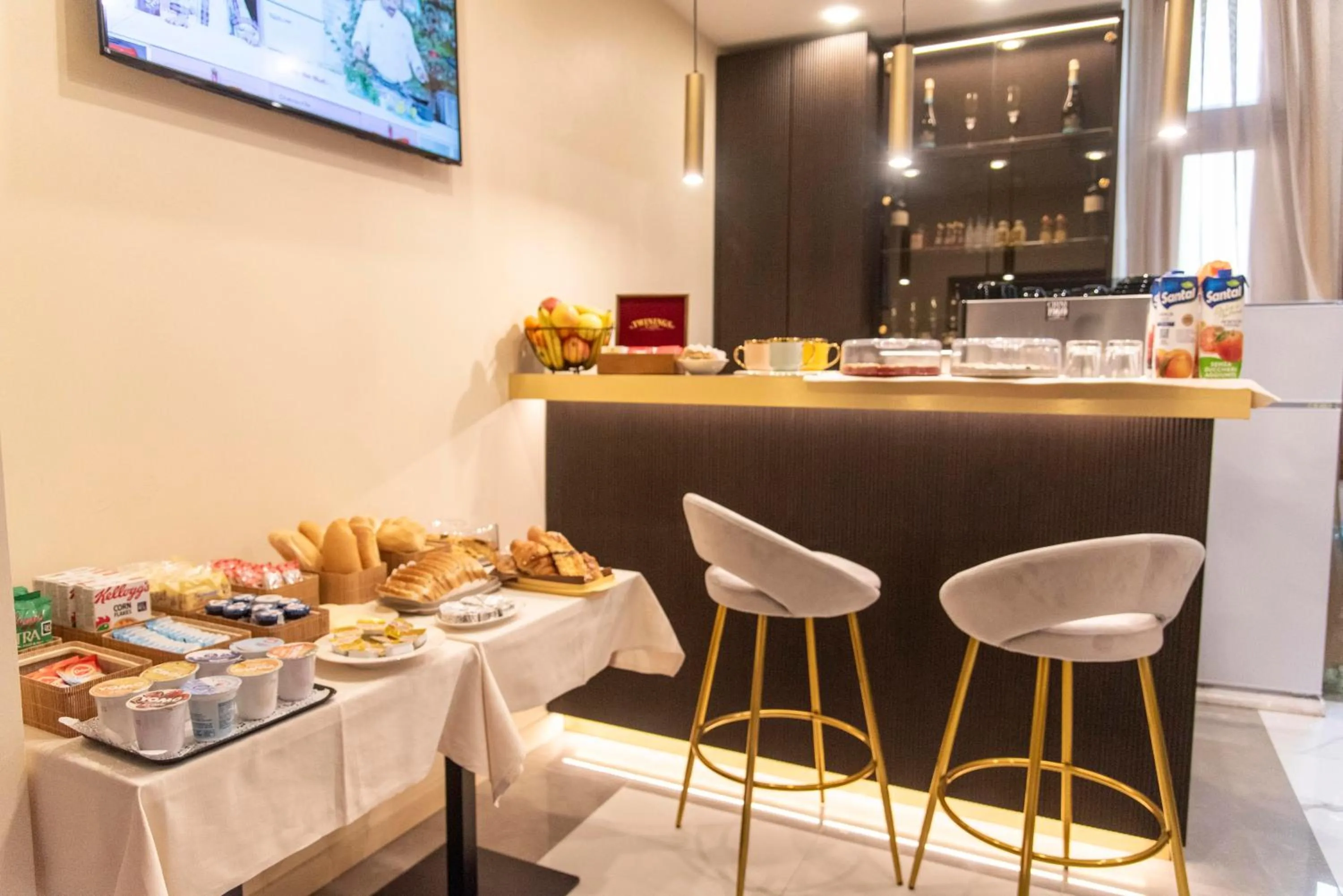 Adelaide Suite Dreams