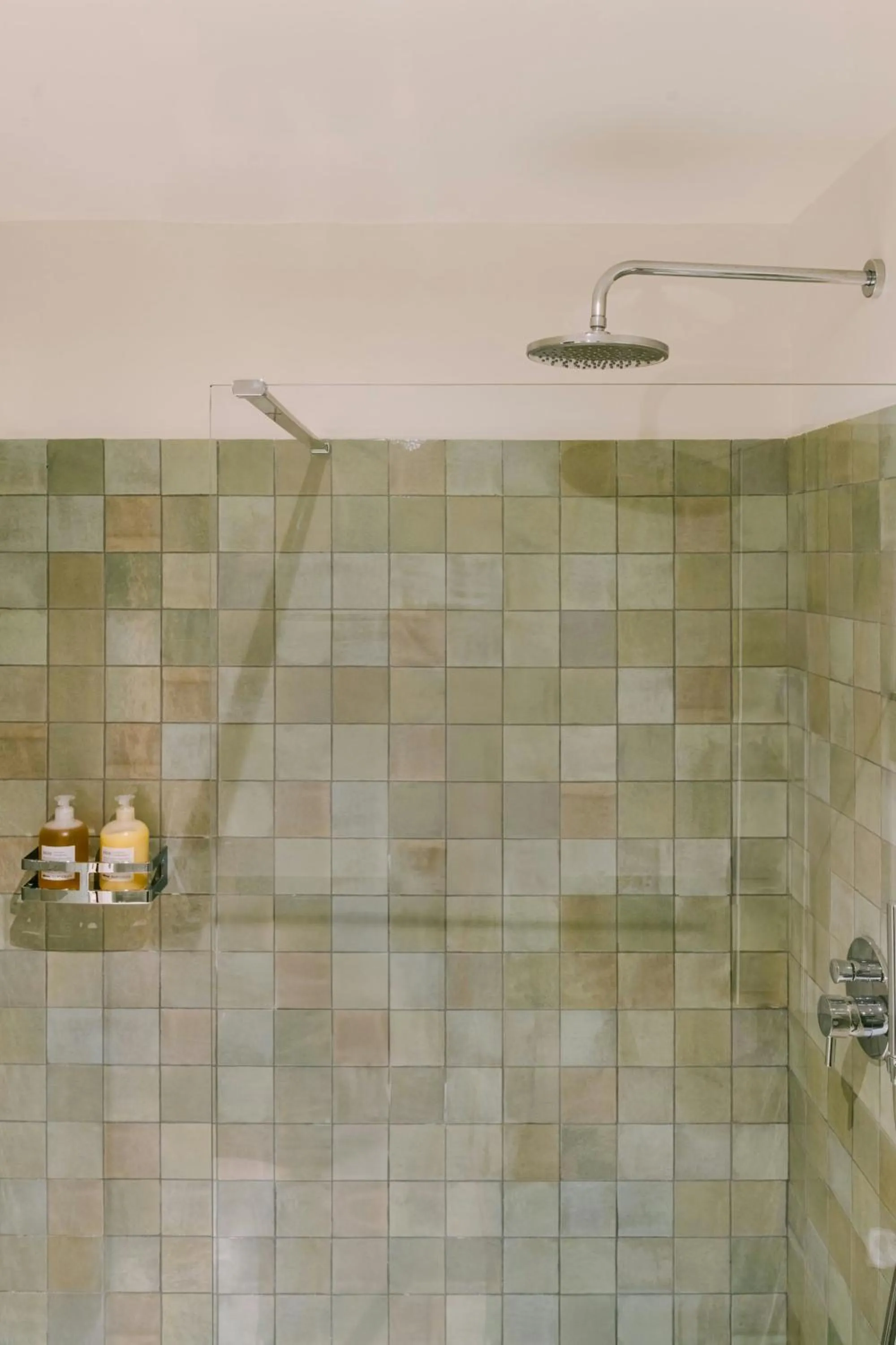 Bathroom in Testaccio Hotel, Sonder Hotel by Marriott Bonvoy