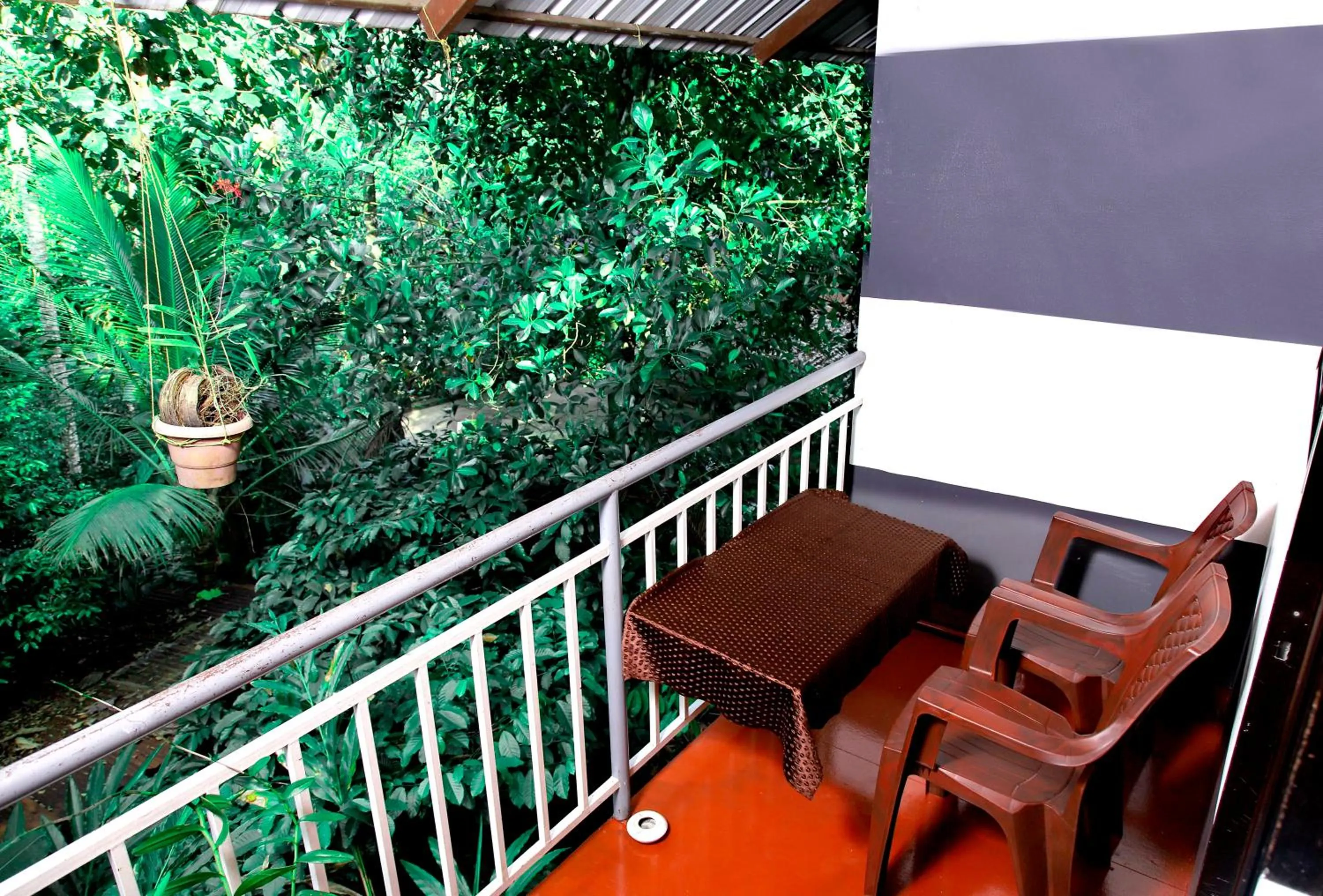 The wayside cottage Munnar