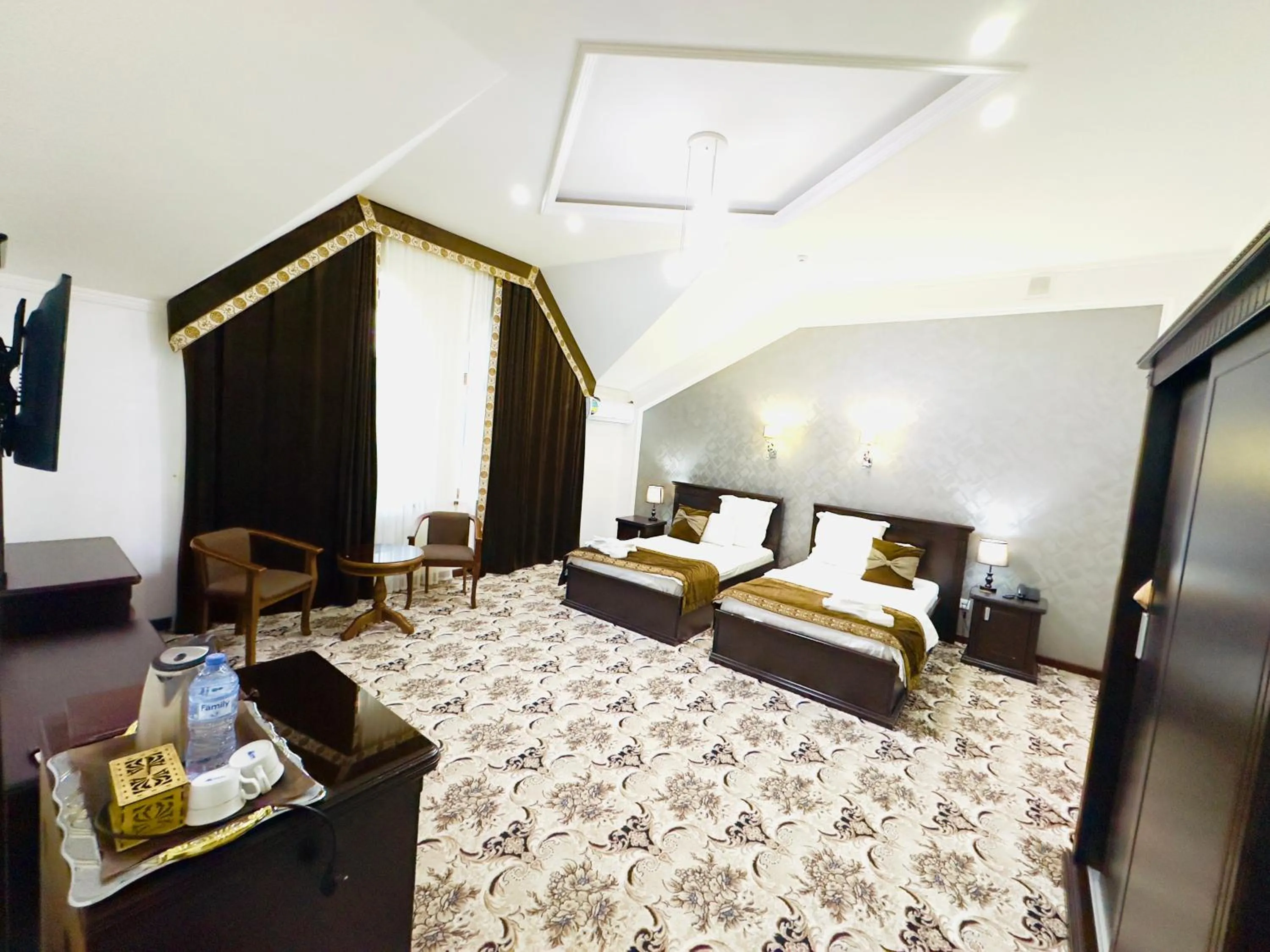 Bed in EMIRS GARDEN Residence