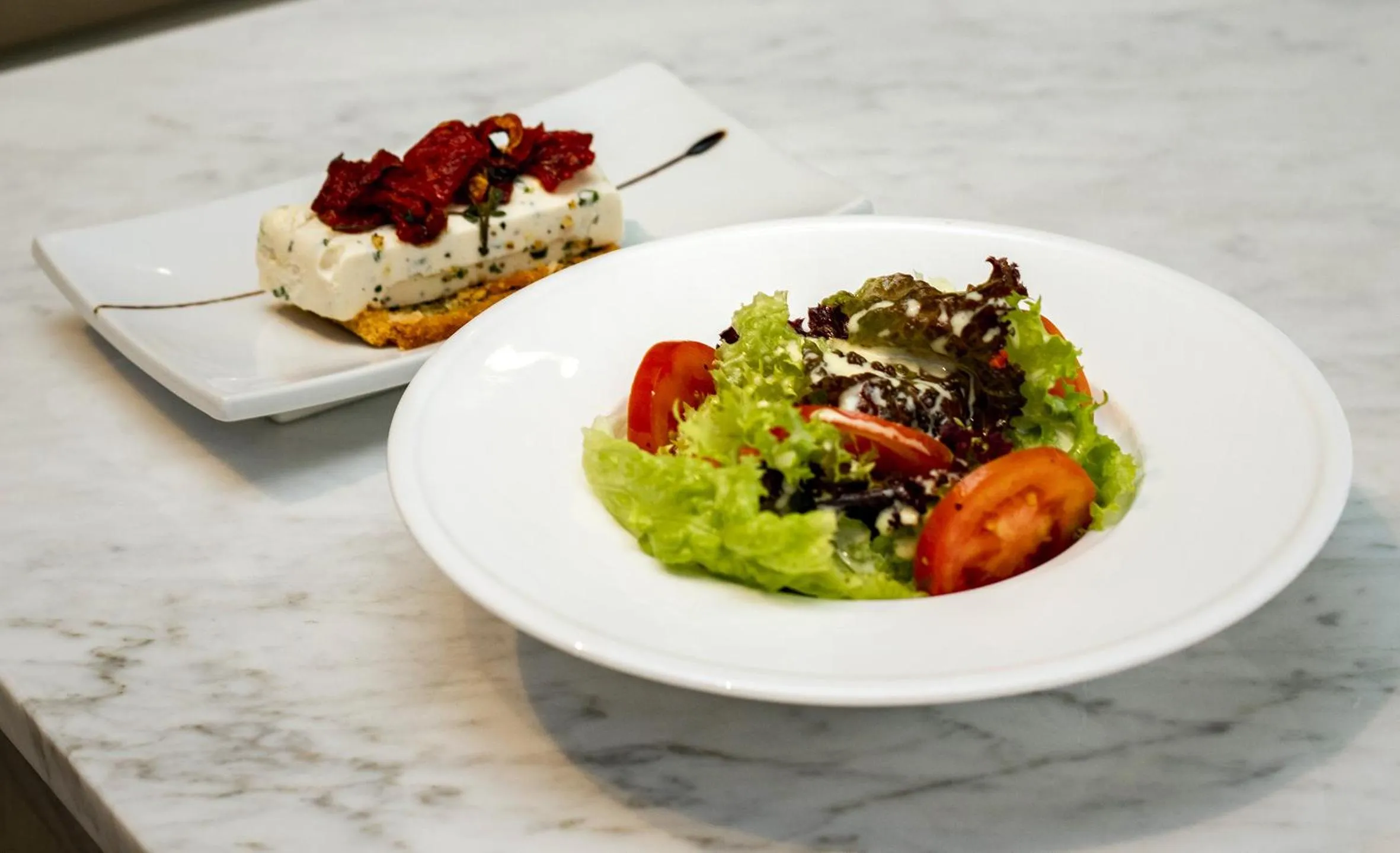 Food in Le Louvre Hotel & Spa