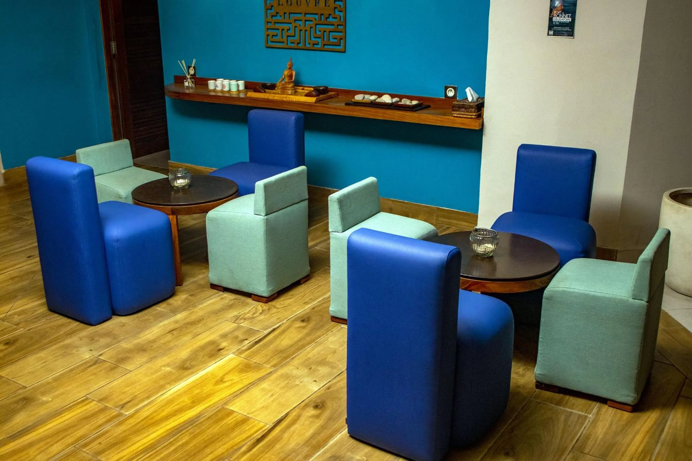 Spa and wellness centre/facilities in Le Louvre Hotel & Spa